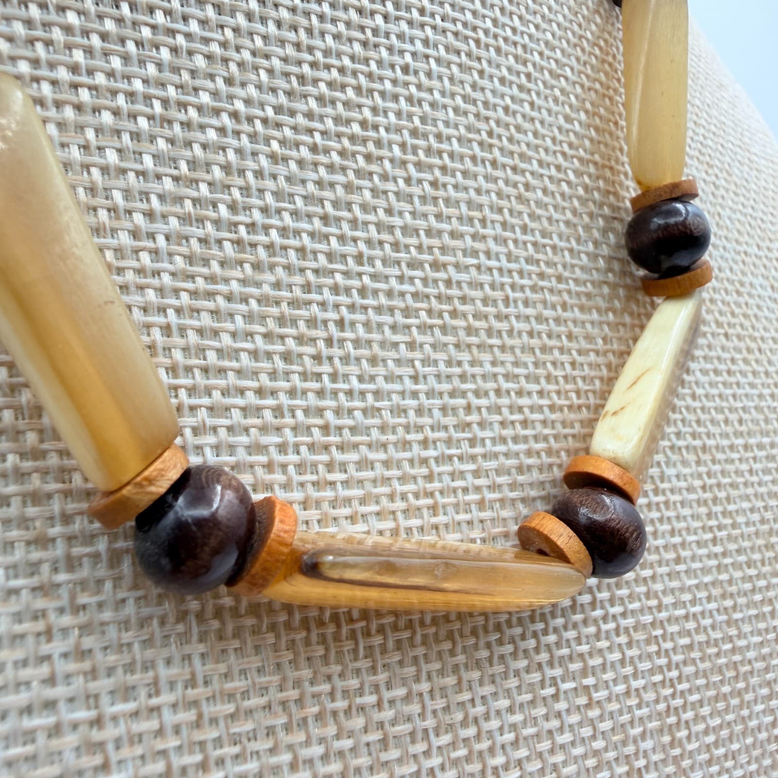 Vintage 90s Earthy Wood & Horn Bead Necklace Boho Ethnic Fashion Women's Jewelry - Thumbnail 6