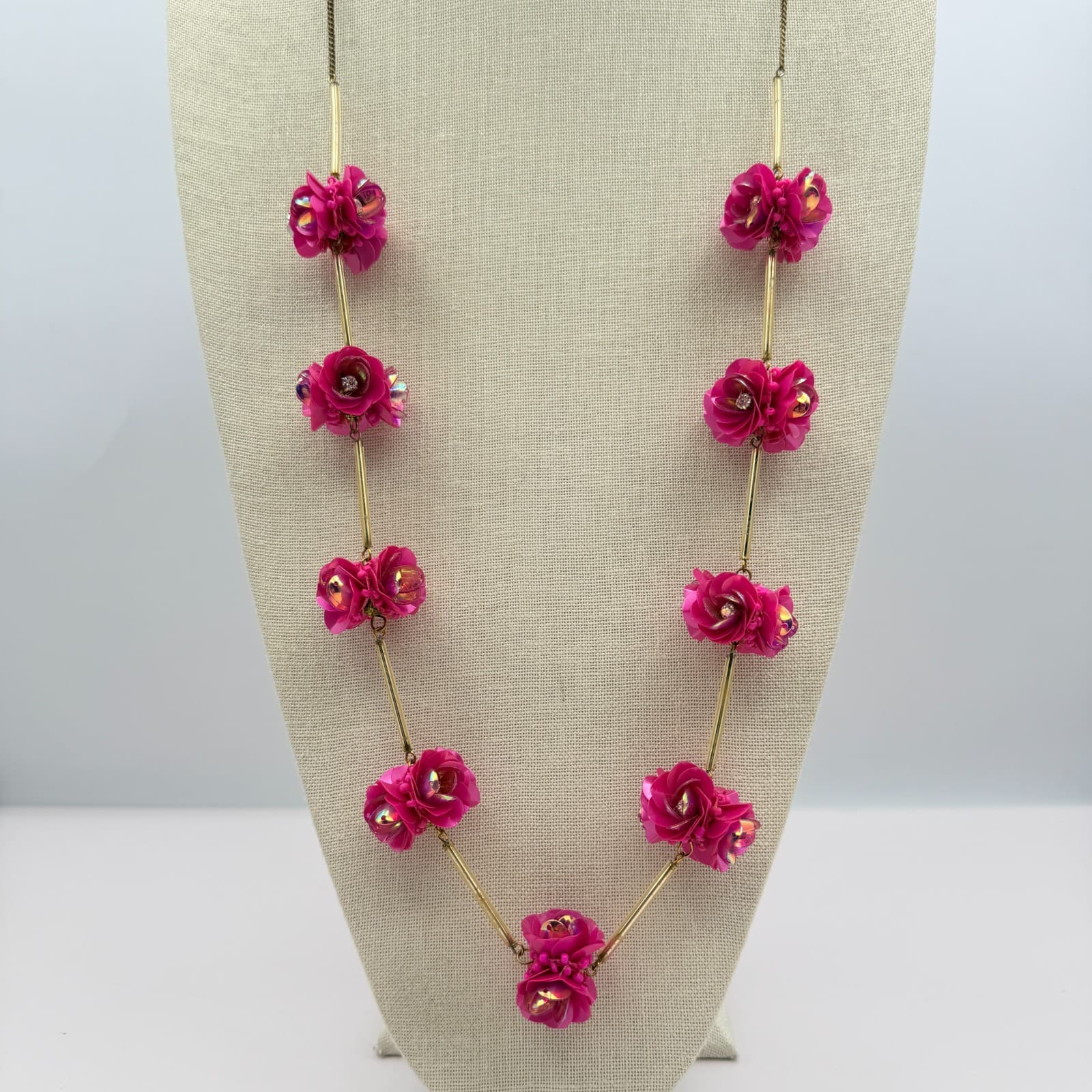 Vintage 90s Gold Tone Necklace Pink Sequin Floral Boho Women's Classic Jewelry - Image 1