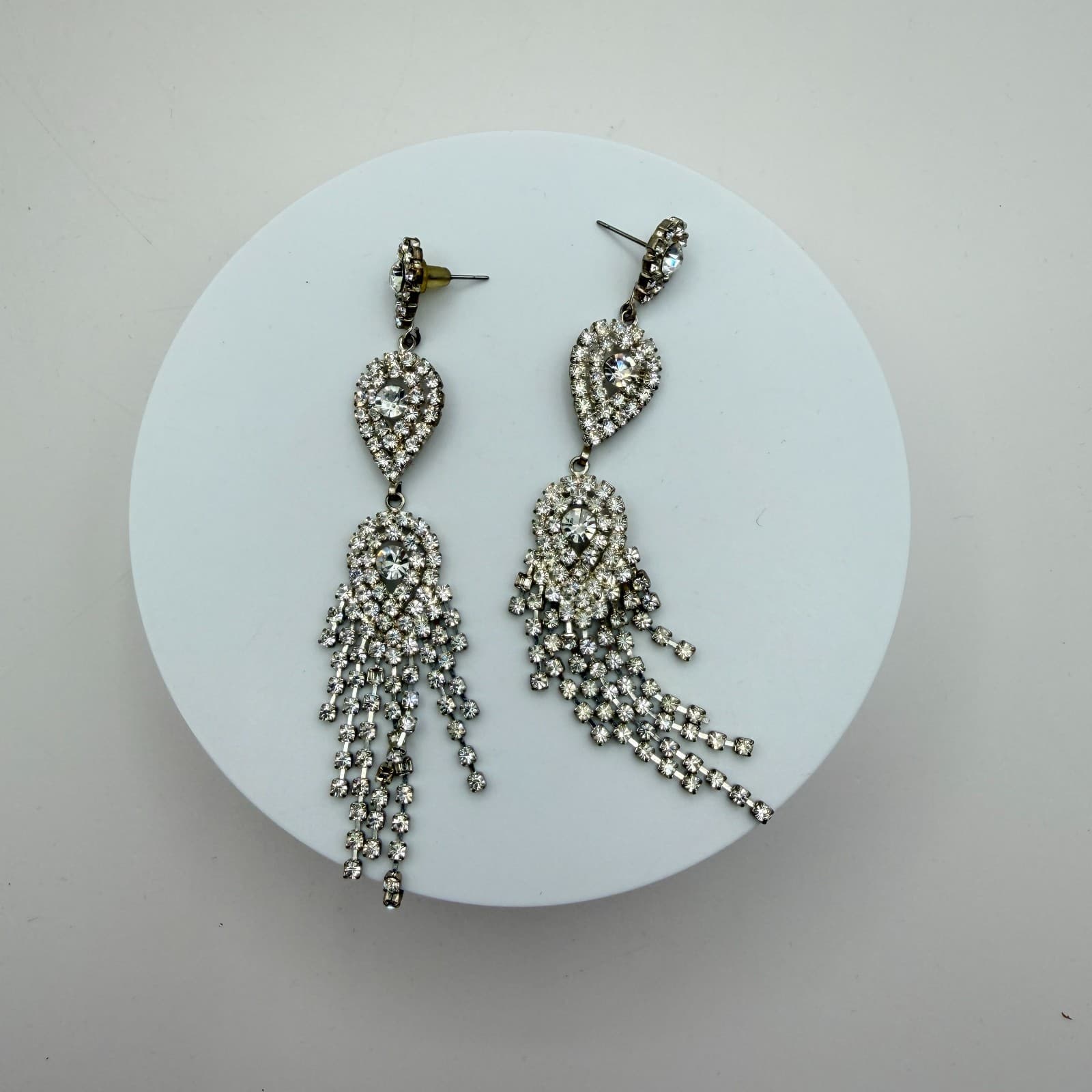 Vintage 90s Silver Tone Tassel Chandelier Earrings Clear Glass Women's Jewelry - Thumbnail 4