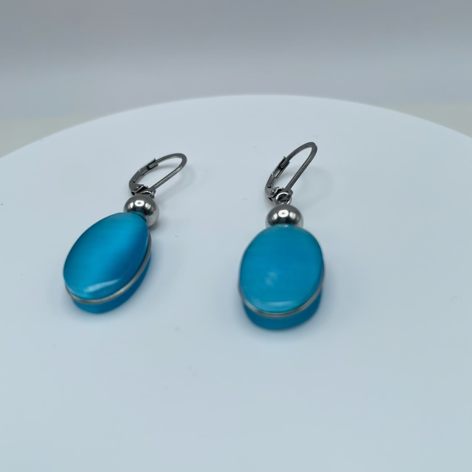 Vintage 80s Silver Tone Blue Oval Dangle Earrings Minimalist Women's Jewelry - Thumbnail 4