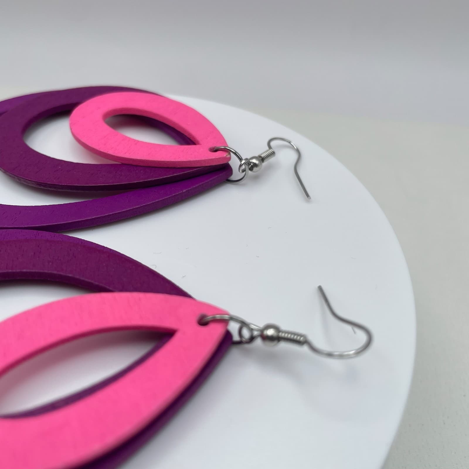Vintage 80s Retro Pink Purple Wood Teardrop Dangle Earrings Fashion Jewelry - Thumbnail 7