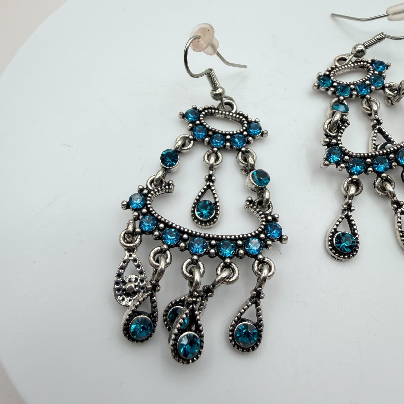 Vintage 90s Silver Tone Chandelier Earrings Blue Glass Boho Fashion Jewelry - Thumbnail 5