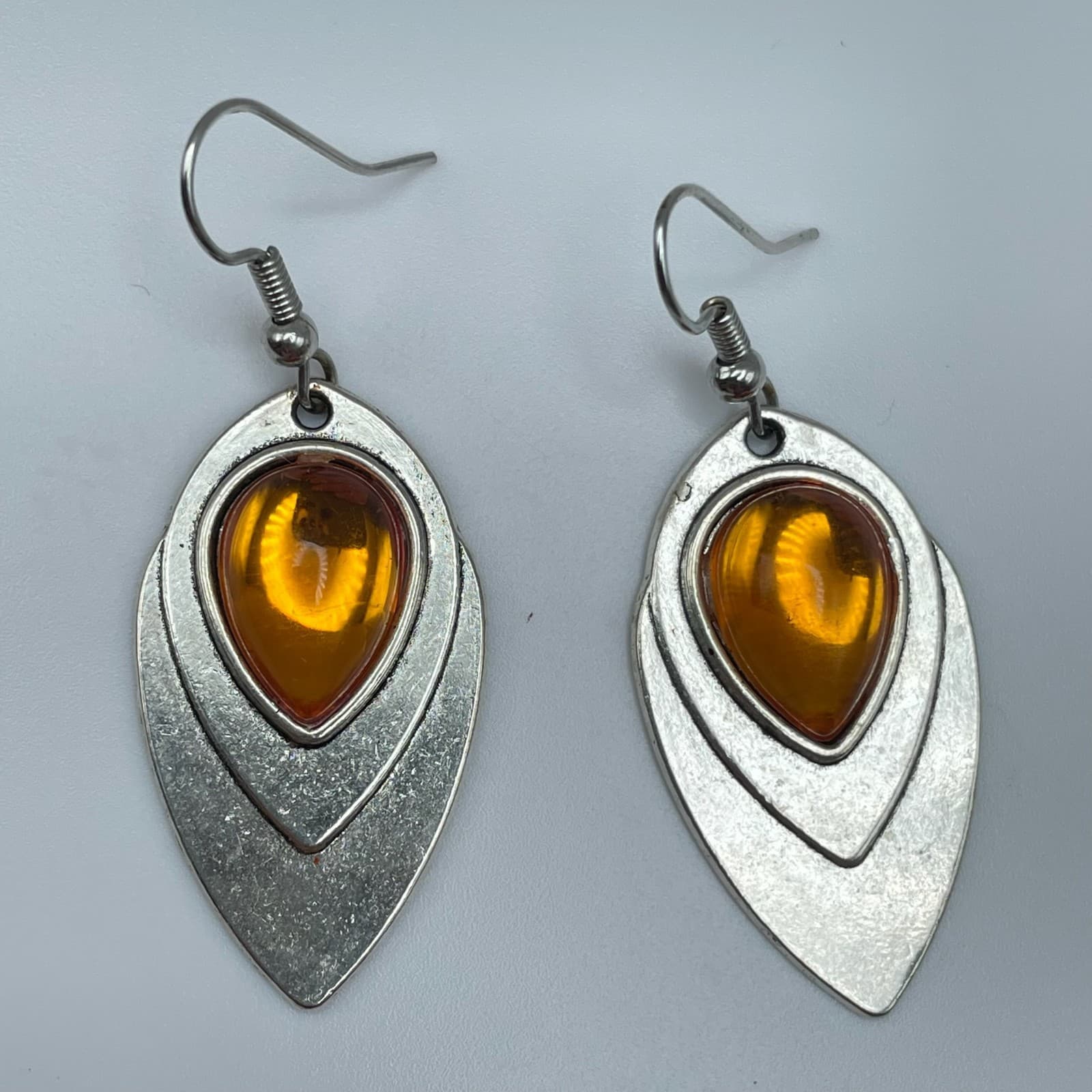 Vintage 90s Silver Tone Amber Teardrop Dangle Earrings Boho Fashion Jewelry - Image 1