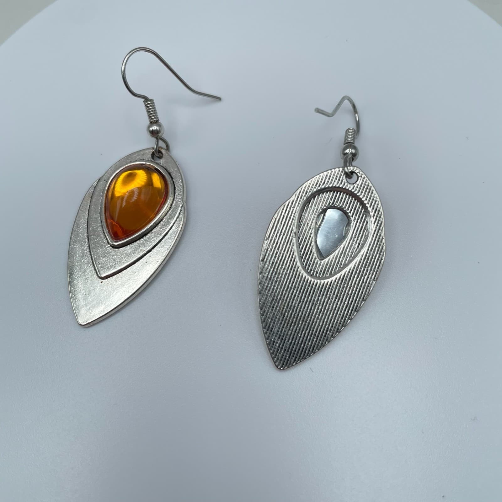 Vintage 90s Silver Tone Amber Teardrop Dangle Earrings Boho Fashion Jewelry - Thumbnail 2