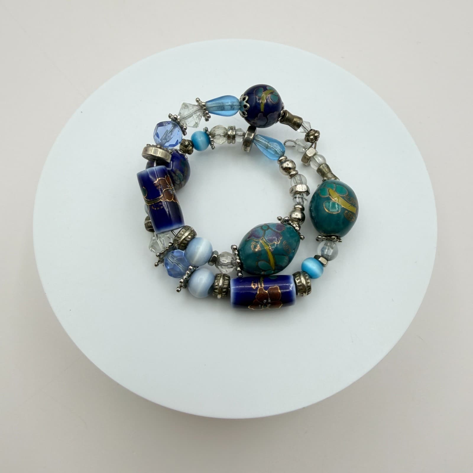 Vintage Y2K Polycrome Floral Glass Bead Memory Wire Bracelet Silver Tone Jewelry - Thumbnail 2