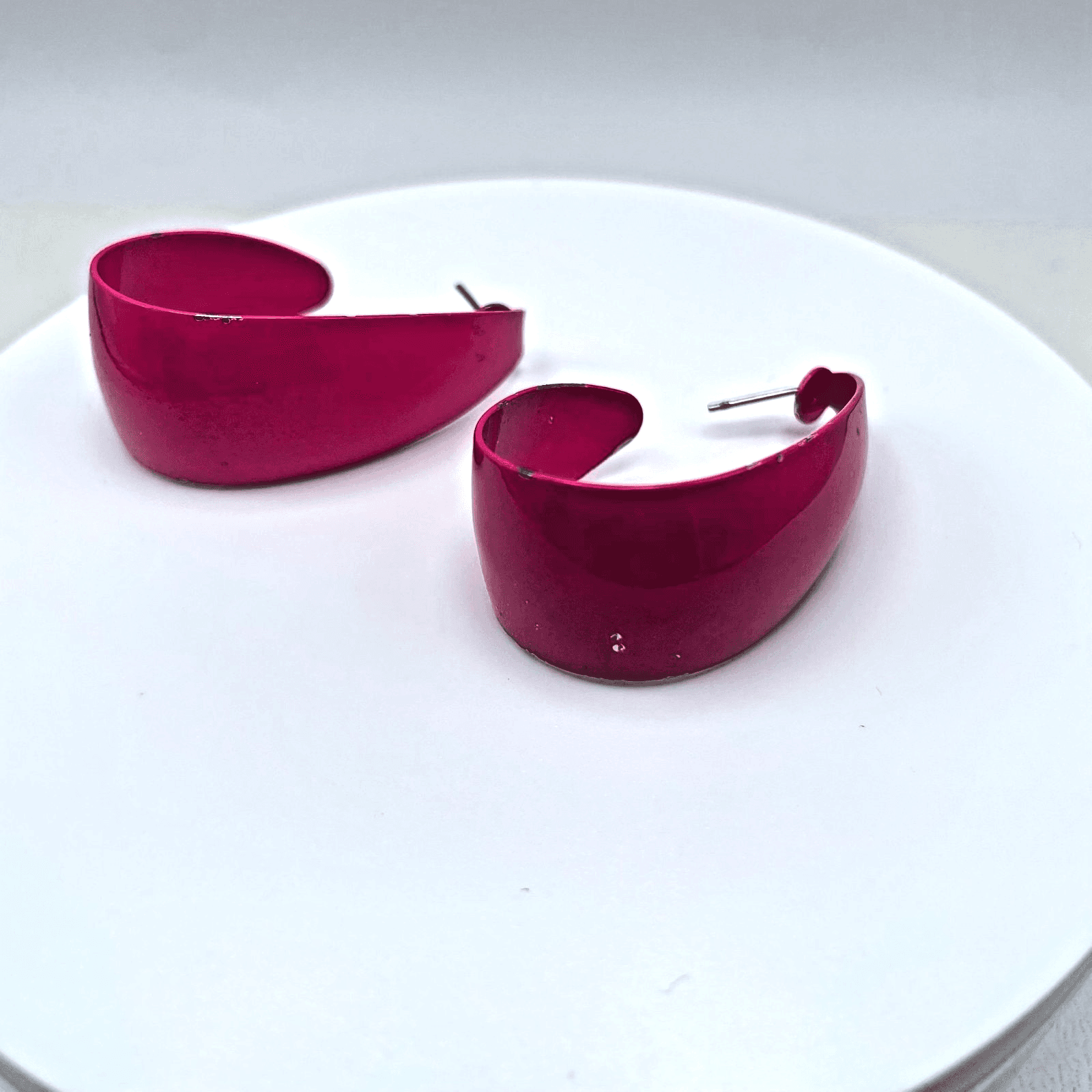 Vintage 80s Silver Tone Pink Hoop Earrings Boho Women's Classic Fashion Jewelry - Thumbnail 2