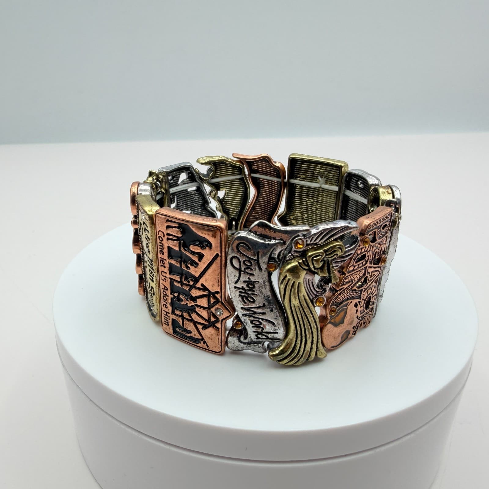 Vintage 90s Religious Panel Stretch Bracelet Nativity Joy World Glass Jewelry - Image 1