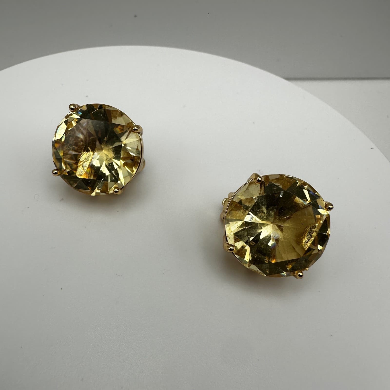 Vintage 90s gold-tone round faceted vitrine statement earrings Women's Jewelry - Thumbnail 3