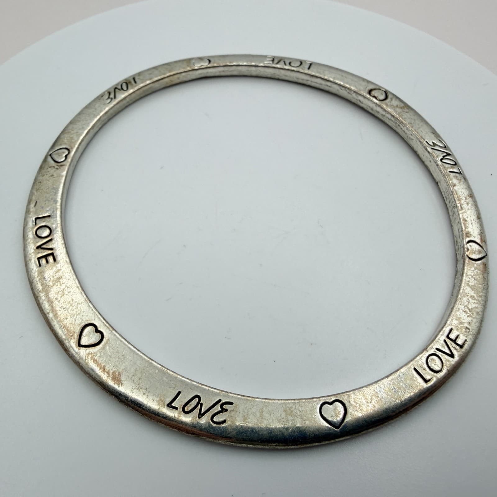 Vintage 90s Silver Tone Love Heart Bangle Bracelet Engraved Women's Jewelry - Thumbnail 2