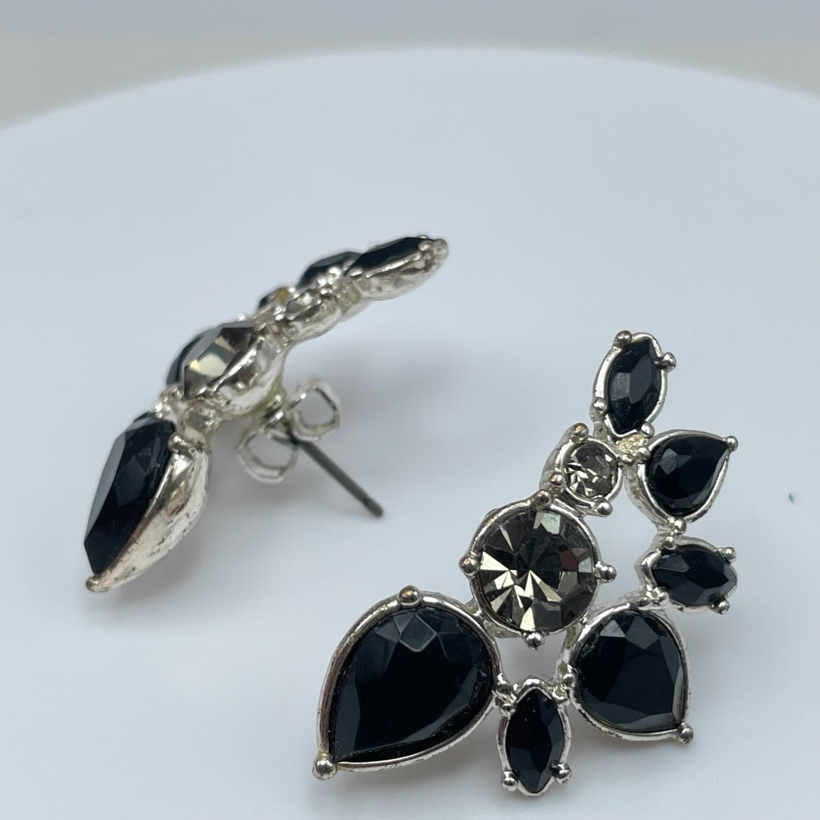 Vintage 90s Silver Tone Black Teardrop Glass Fan Statement Stud Earrings Jewelry - Thumbnail 7