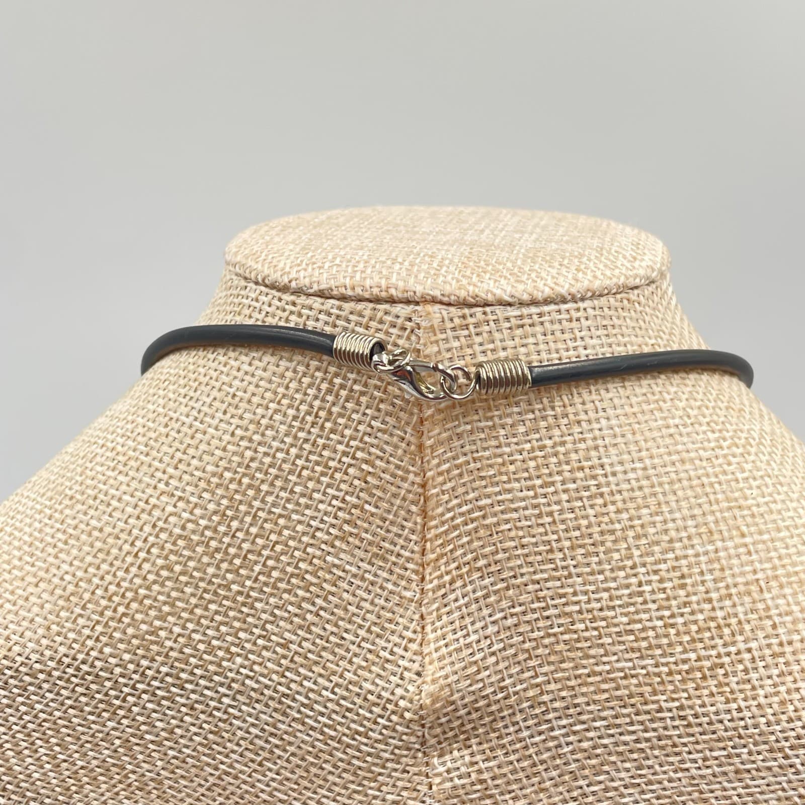 Y2K Bohemian Beachwear Black Cord Wire-Wrapped Shark Tooth Pendant Necklace - Thumbnail 7