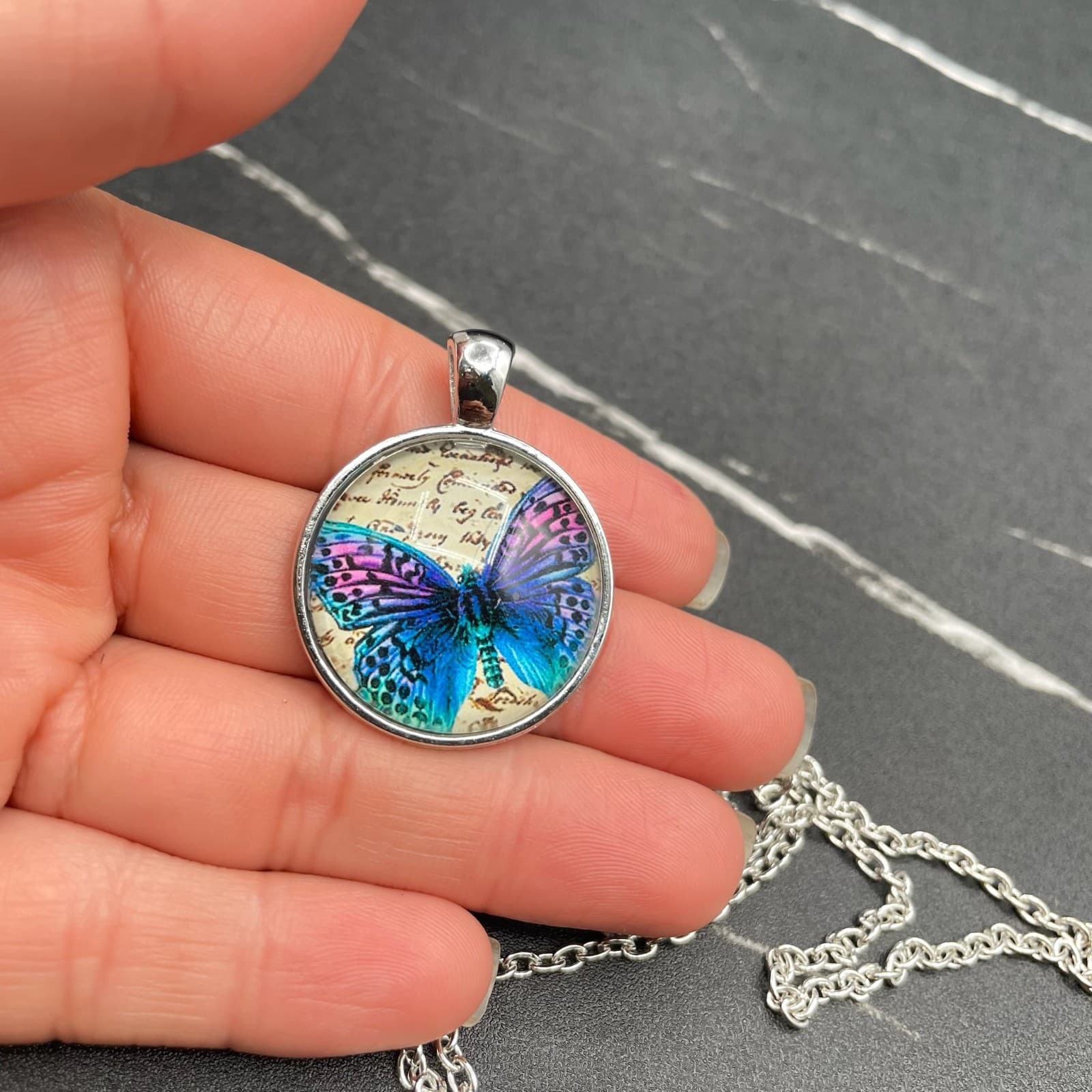 Vintage Cabochon Silver-Tone Blue Morpho Butterfly Lobster Pendant Necklace - Thumbnail 3