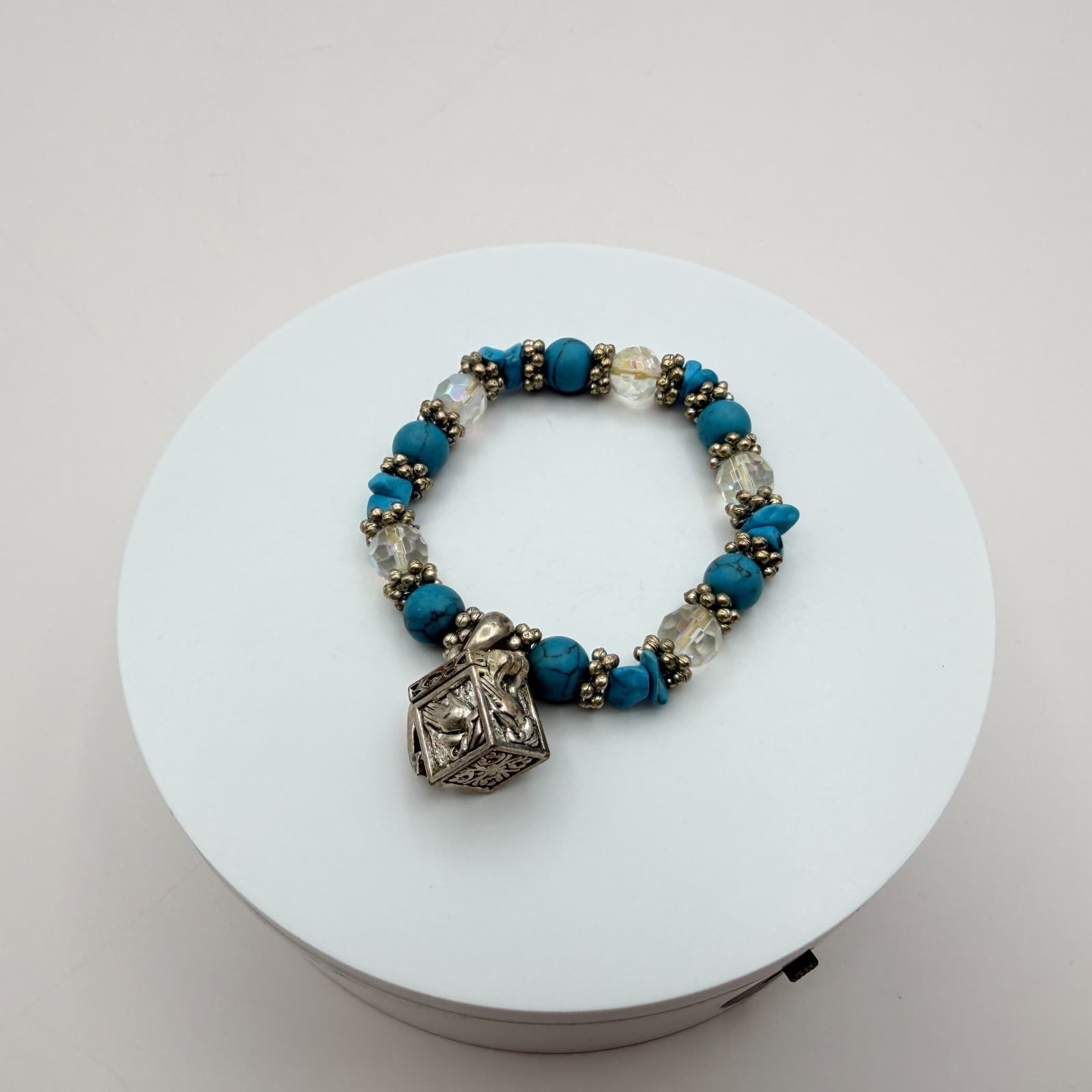 Vintage 90s Silver Tone Turquoise Beaded Charm Bracelet Women's Classic Jewelry - Thumbnail 7