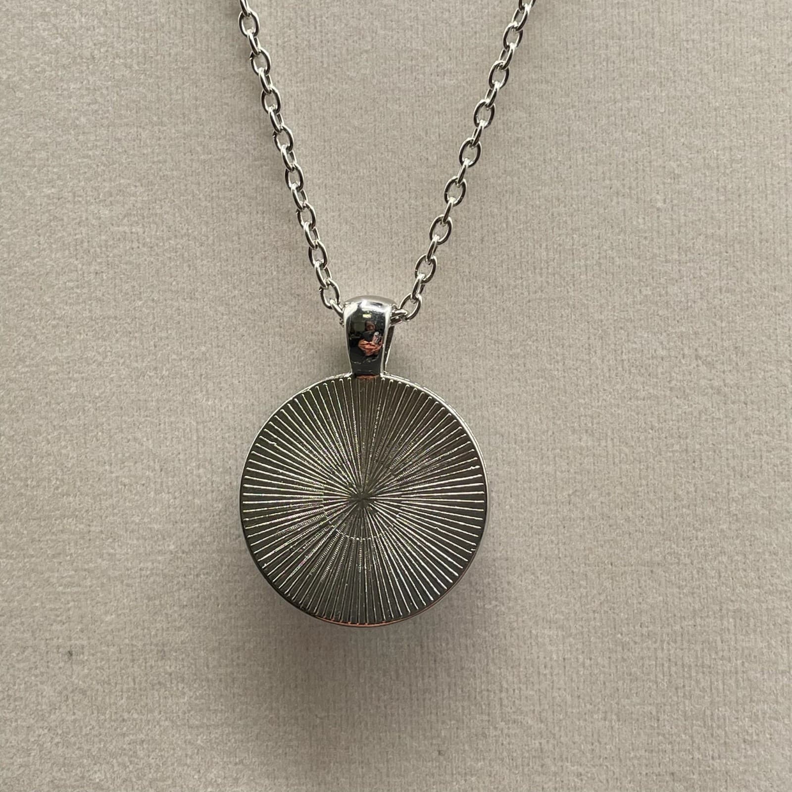 Vintage Cabochon Silver-Tone Blue Morpho Butterfly Lobster Pendant Necklace - Thumbnail 8