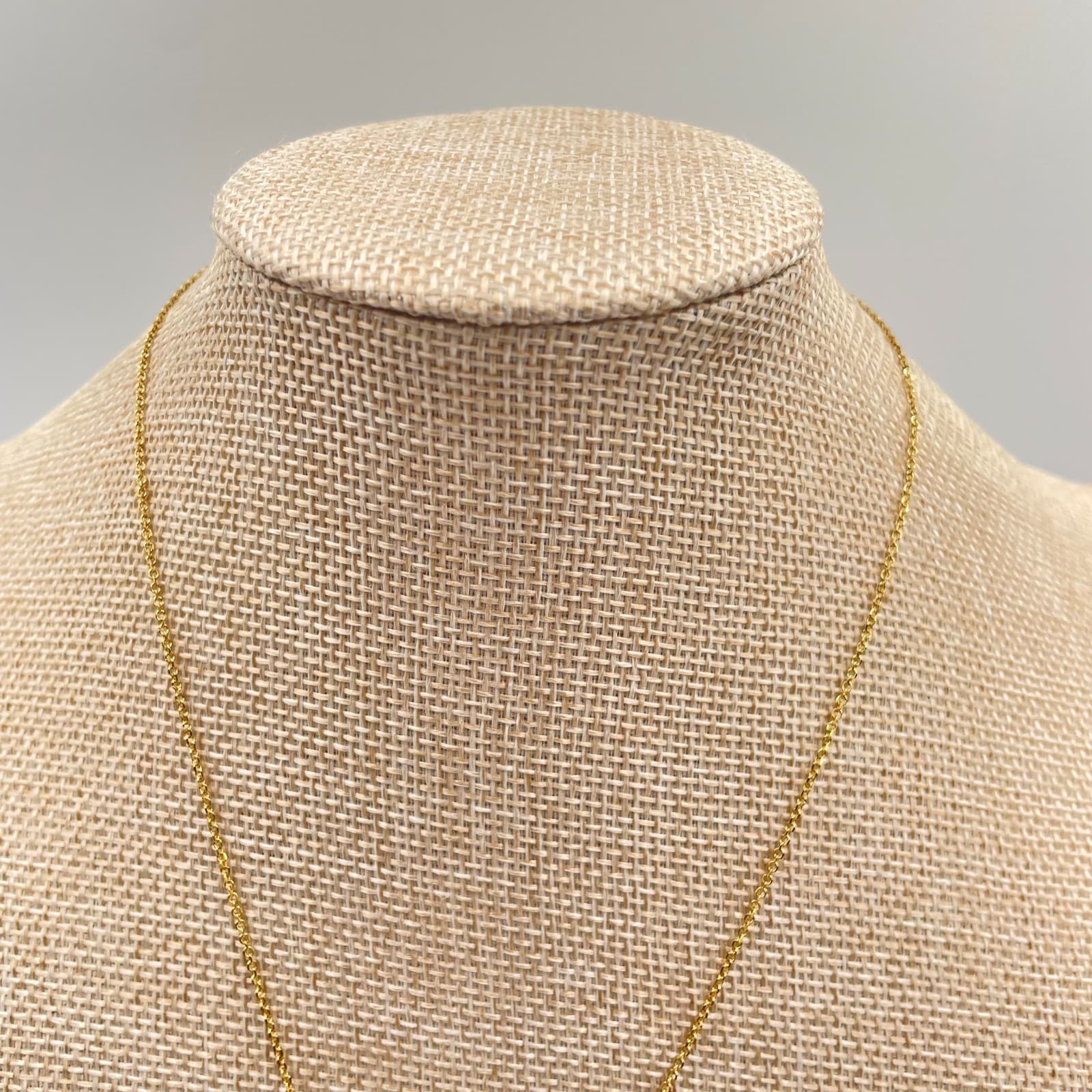 Fashion Gold-Tone Chain Classic Metal Nugget-Shaped Pendant Push Lock Necklace - Thumbnail 2