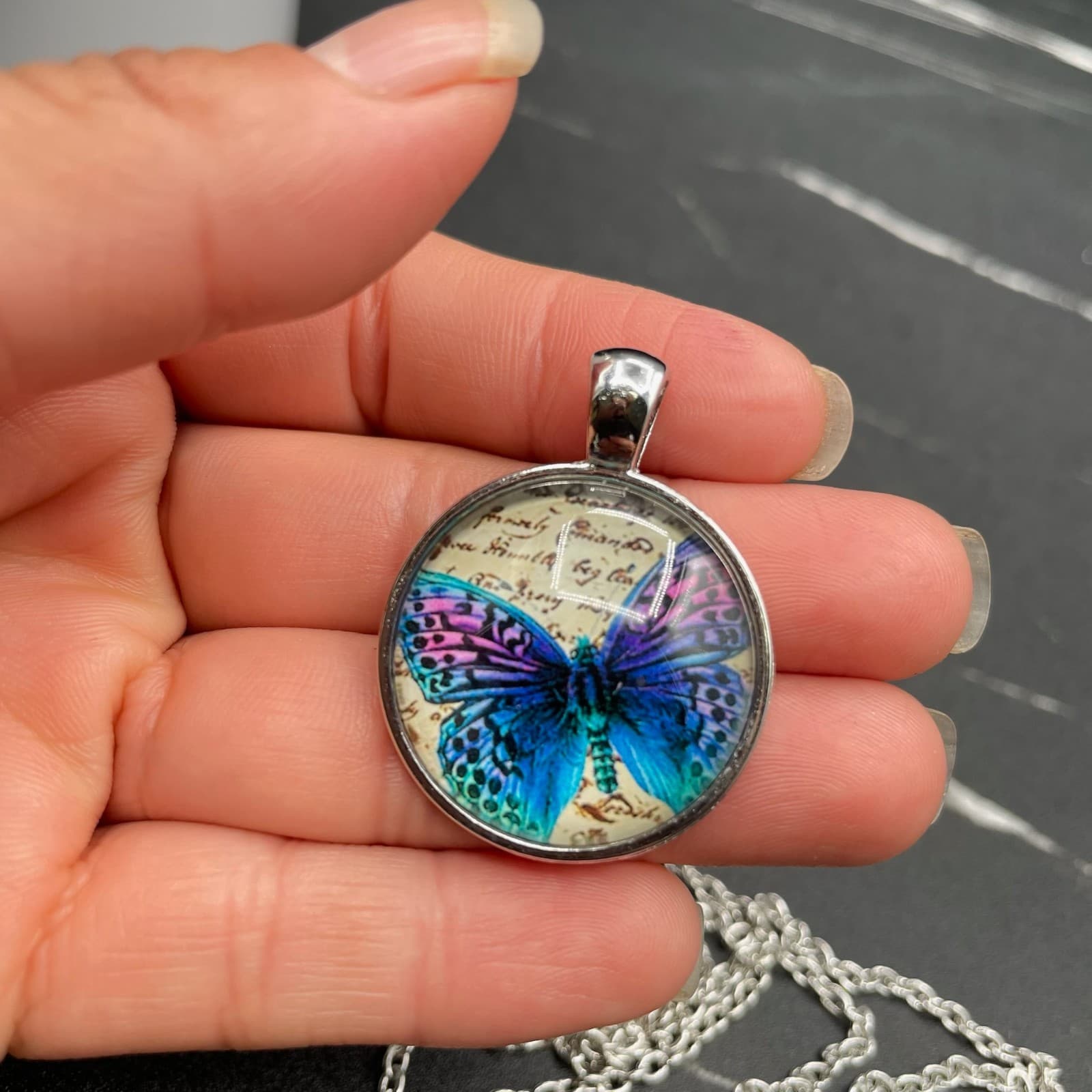 Vintage Cabochon Silver-Tone Blue Morpho Butterfly Lobster Pendant Necklace - Thumbnail 4