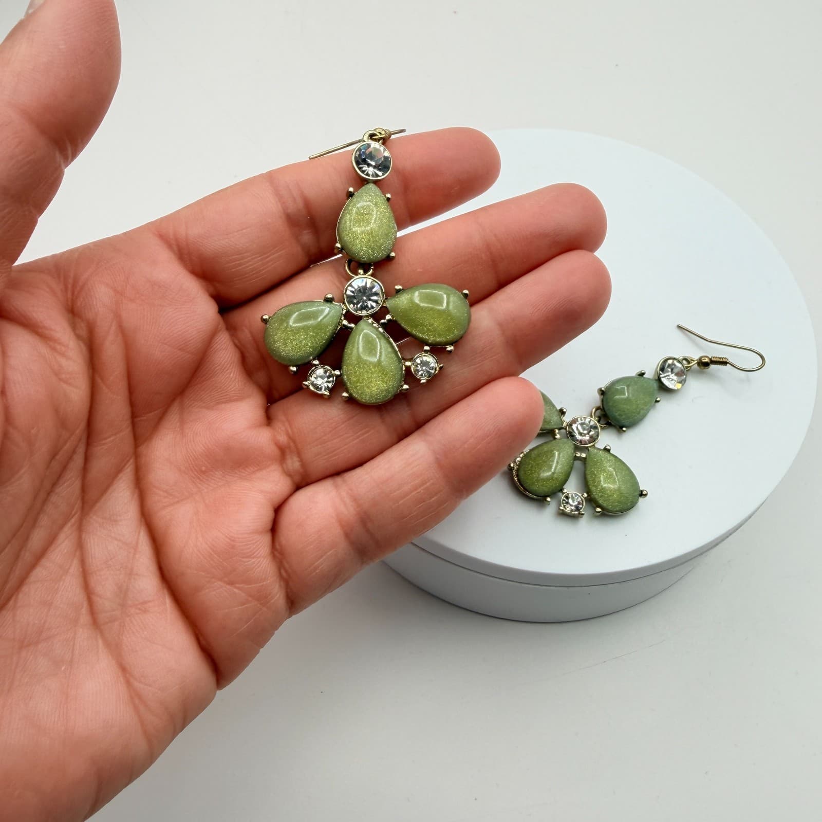 Vintage 90s Gold Tone Green Teardrop Dangle Earrings Women's Classic Jewelry - Thumbnail 7