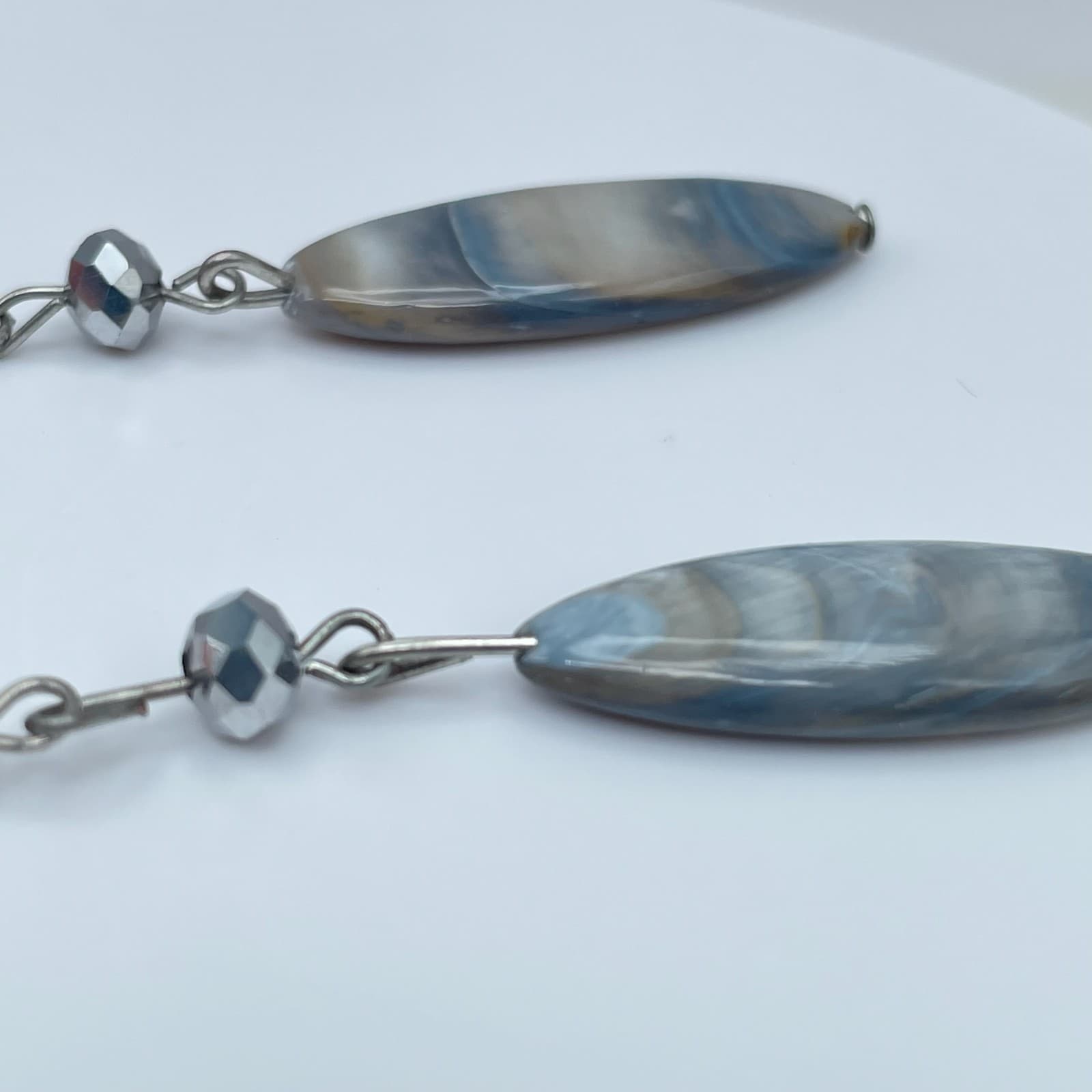 Vintage 80s Blue & Grey Pearl Shell Oval Drop Dangle Earrings Womens Jewelry - Thumbnail 6