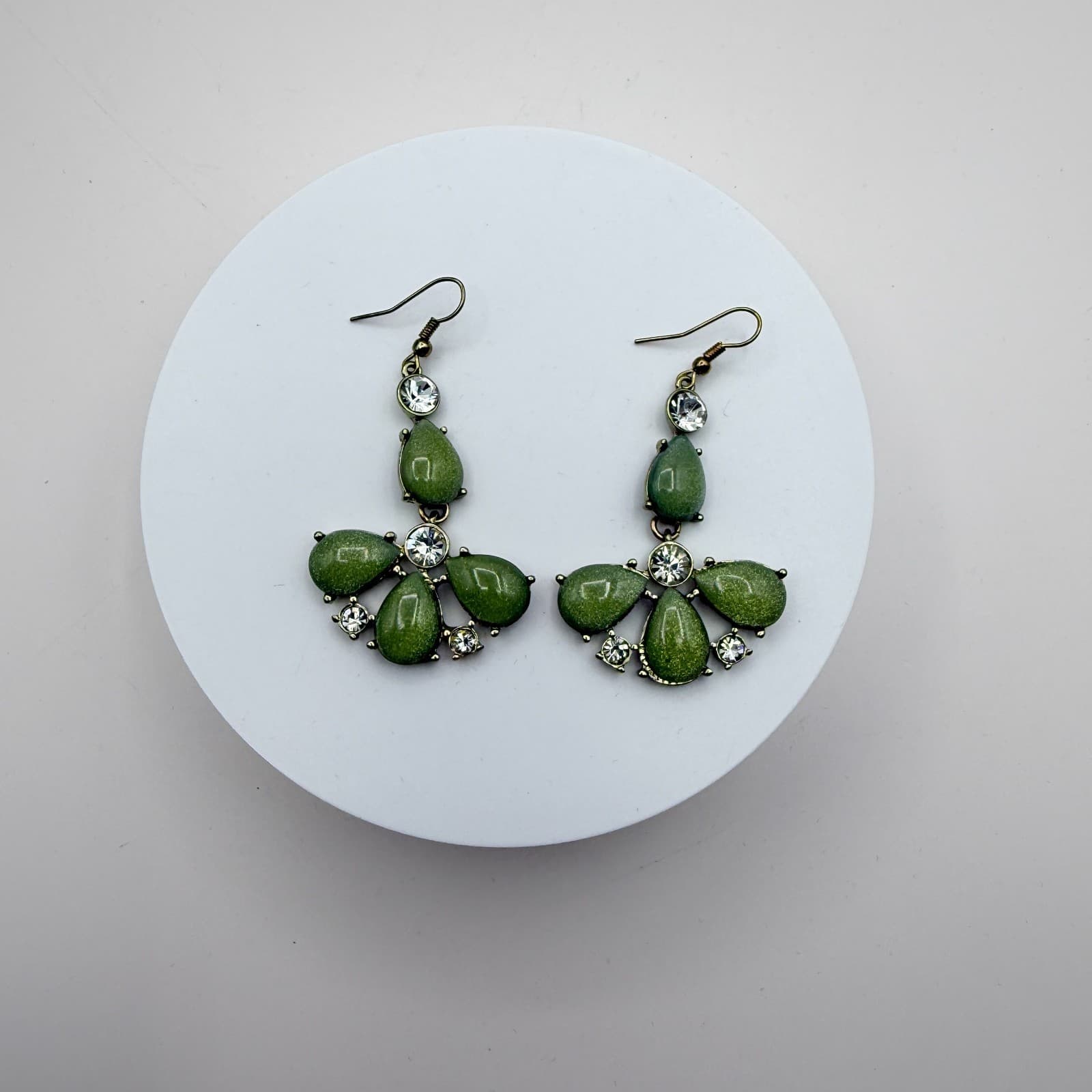 Vintage 90s Gold Tone Green Teardrop Dangle Earrings Women's Classic Jewelry - Thumbnail 4