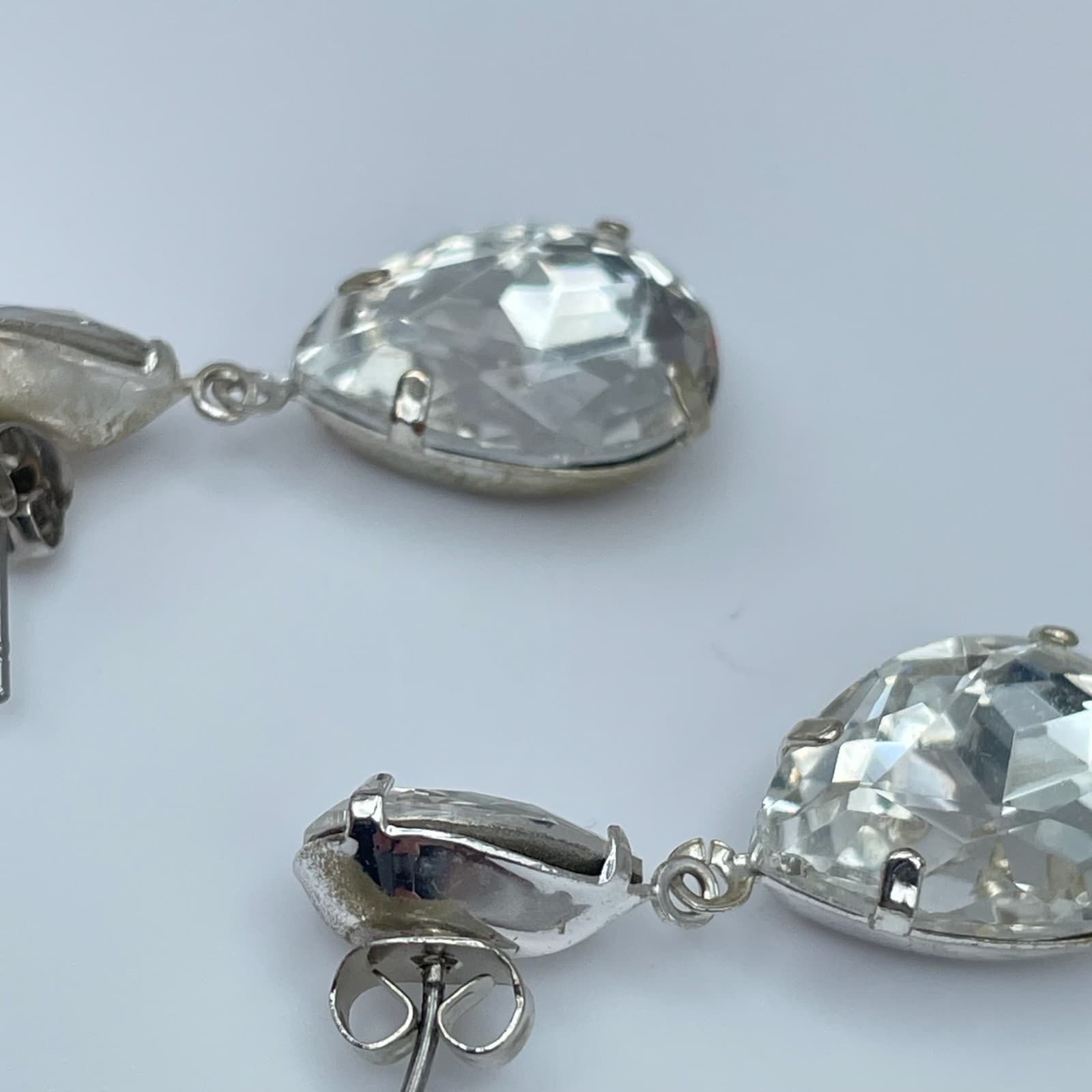 Vintage 90s Silver-Tone Clear Teardrop Dangle Earrings Post Back Jewelry - Thumbnail 6