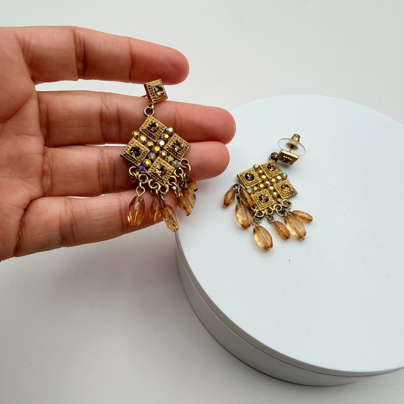 Vintage 90s Gold Tone Amber Glass Chandelier Earrings Boho Geometric Dangle - Thumbnail 7