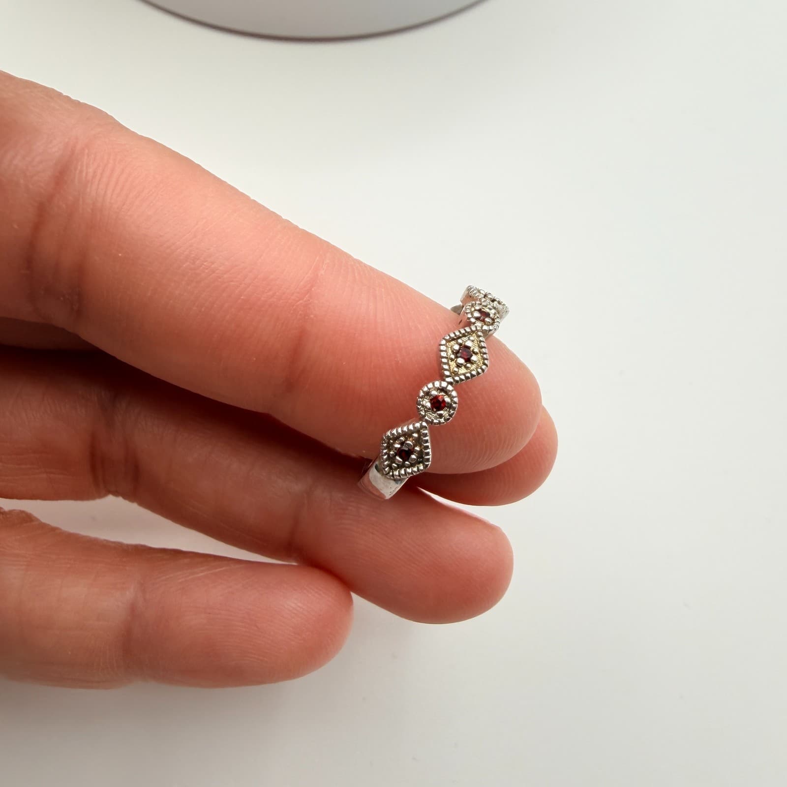 Vintage 90s Silver Tone Red Glass Ring Women's Classic Fashion Jewelry - Thumbnail 6