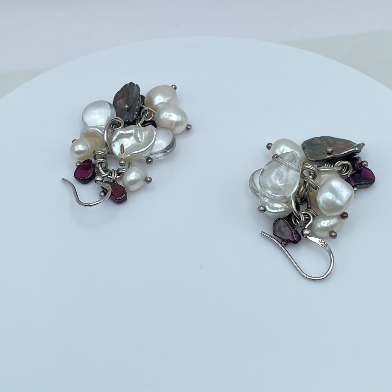 Vintage 90s Silver Tone Hook Earrings Freshwater Pearl Women's Classic Jewelry - Thumbnail 4