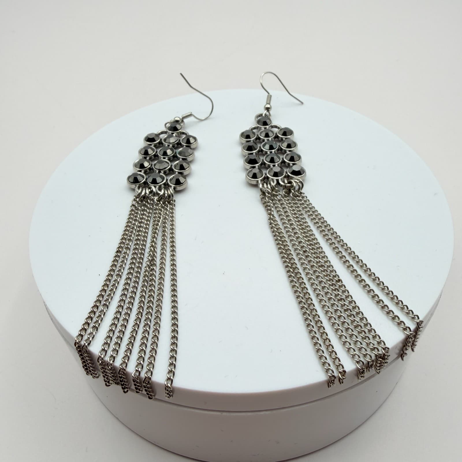 Vintage 90s Black Glass Silver Tone Dangle Drop Tassel Earrings Boho Jewelry - Thumbnail 3