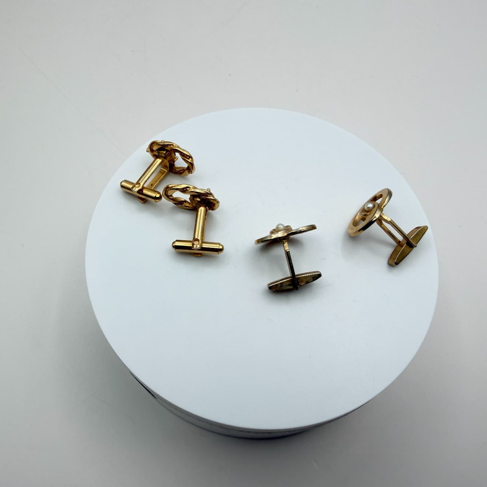 Vintage Y2K Gold Tone Faux Pearl Green Glass Cufflinks Set 2 Pair Men's Jewelry - Thumbnail 9