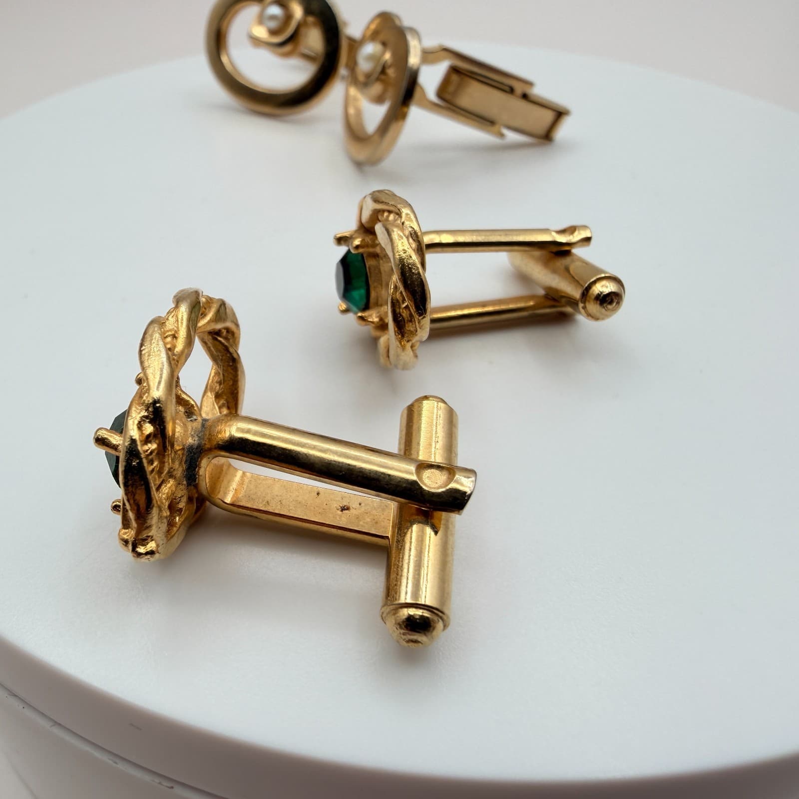 Vintage Y2K Gold Tone Faux Pearl Green Glass Cufflinks Set 2 Pair Men's Jewelry - Thumbnail 8