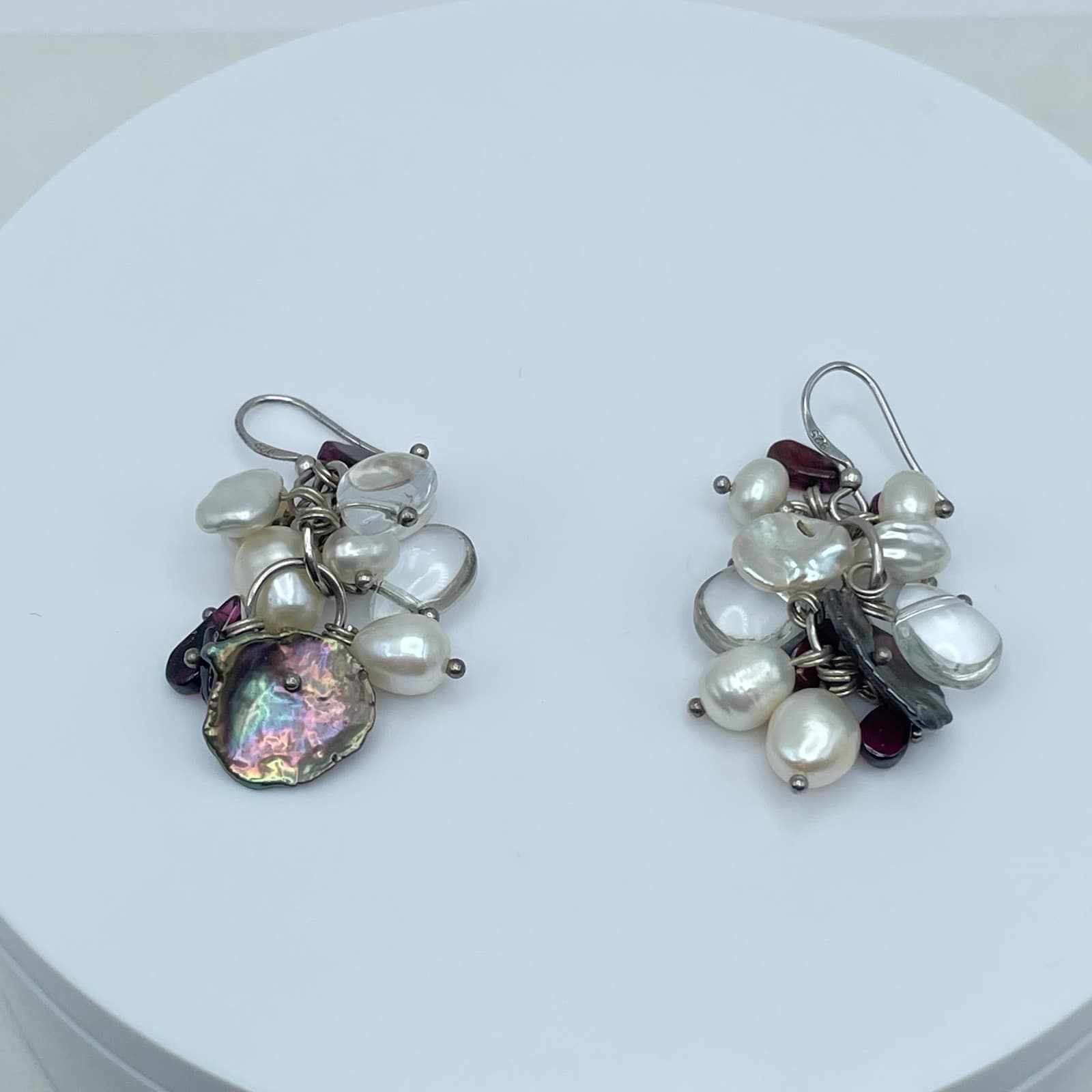 Vintage 90s Silver Tone Hook Earrings Freshwater Pearl Women's Classic Jewelry - Thumbnail 2