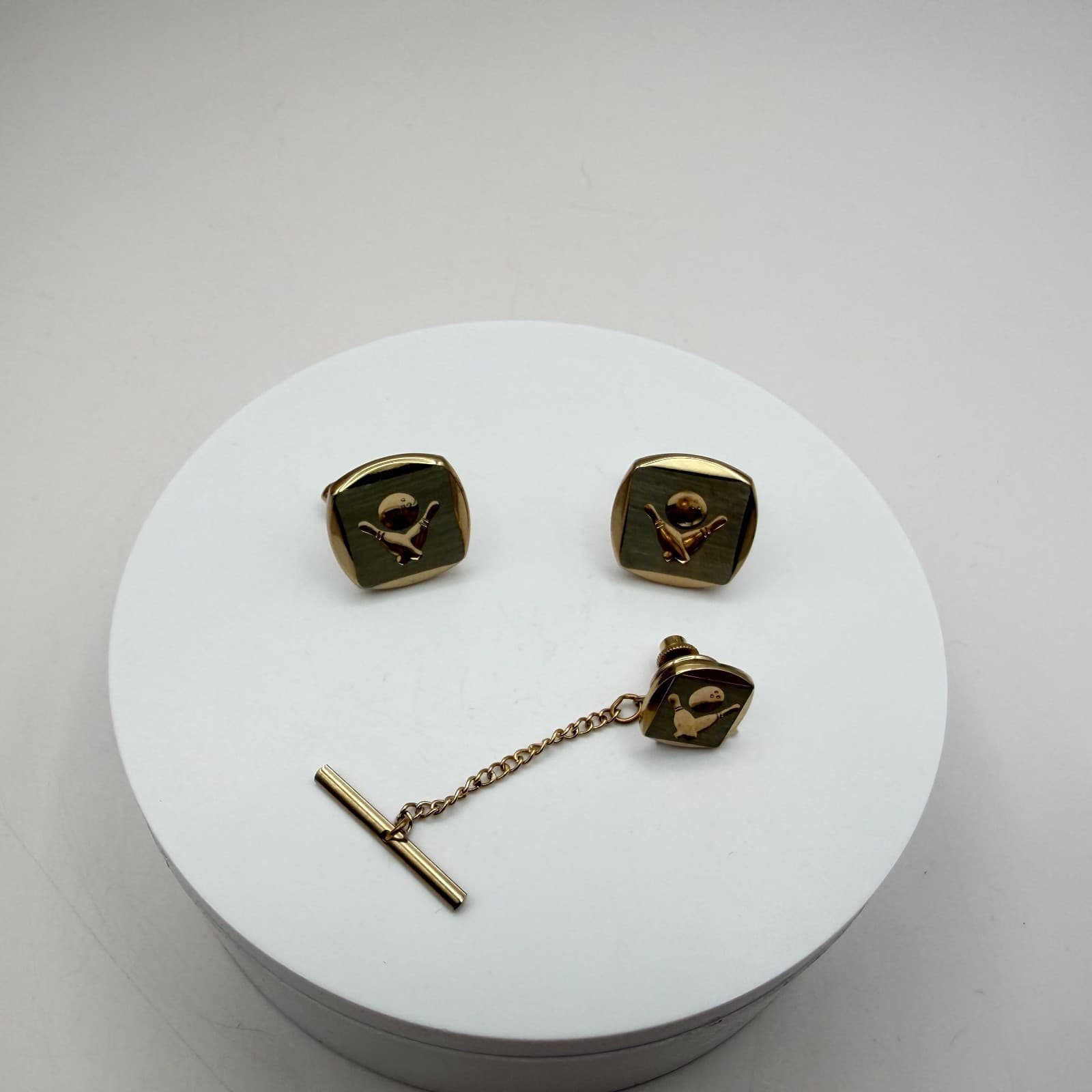 VTG Y2K Gold Tone Bowling Tie Tac Cufflinks Set Men's Classic Fashion Jewelry - Thumbnail 3
