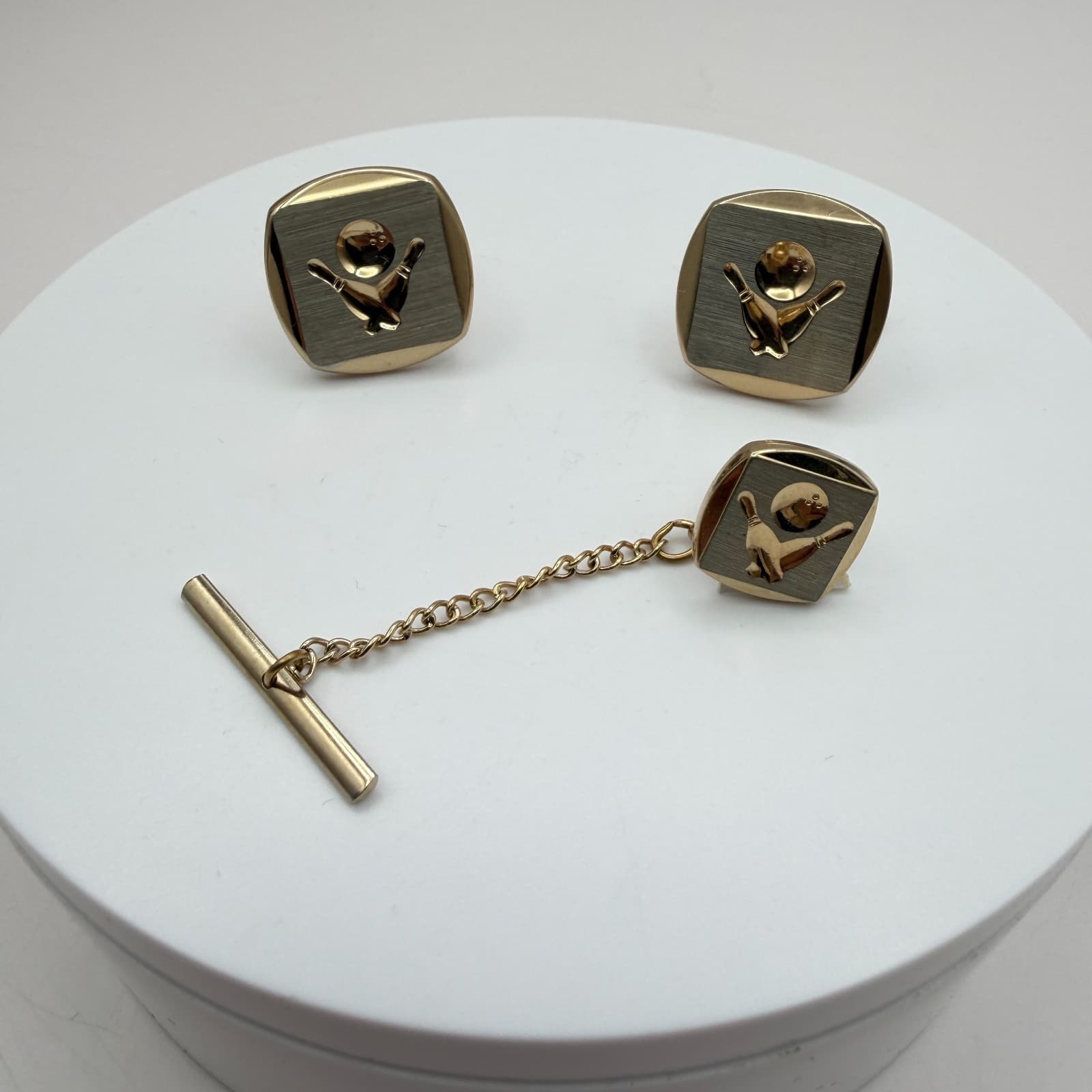 VTG Y2K Gold Tone Bowling Tie Tac Cufflinks Set Men's Classic Fashion Jewelry - Thumbnail 2