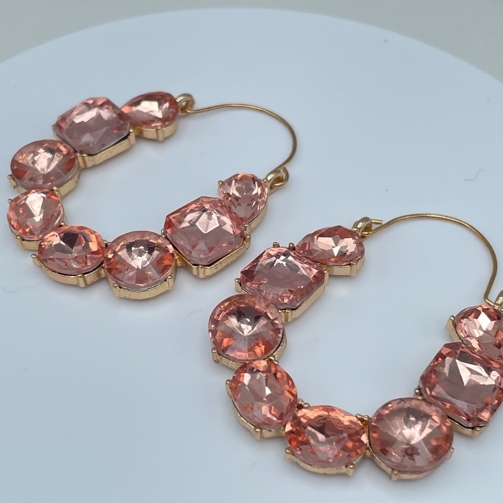 Vintage 90s Gold Tone Peach Pink Hoop Earrings Boho Women's Classic Jewelry - Thumbnail 2