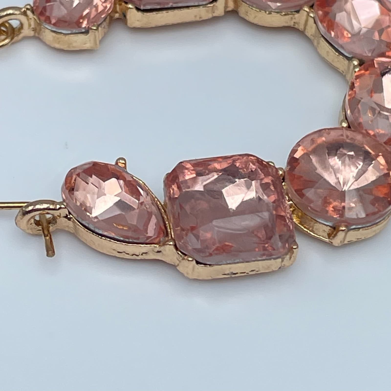 Vintage 90s Gold Tone Peach Pink Hoop Earrings Boho Women's Classic Jewelry - Thumbnail 8