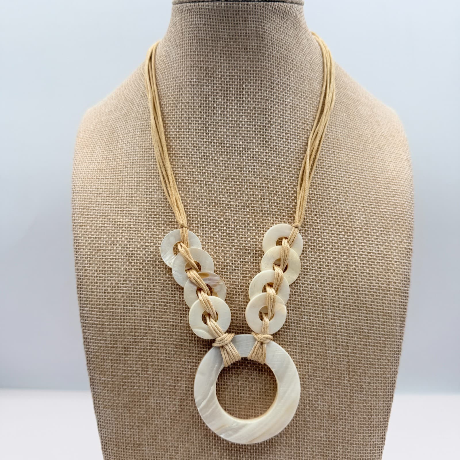 Vintage 90s Mother of Pearl Shell Pendant Necklace Cord Boho Fashion Jewelry - Thumbnail 2