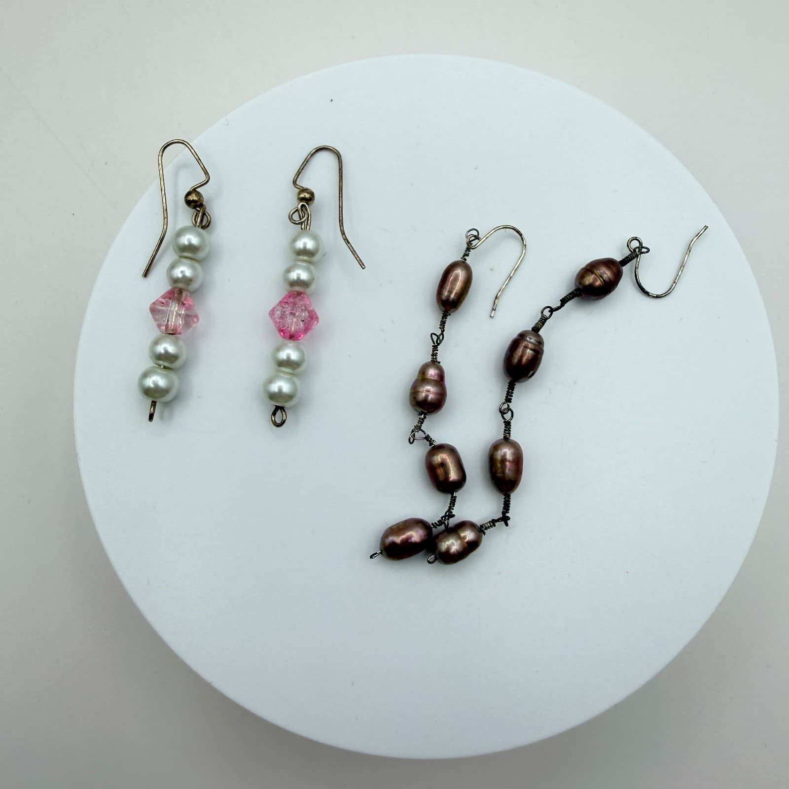 Vintage Y2K Pink Glass Faux Pearl Beaded Dangle Earrings Set Women's Jewelry - Thumbnail 2