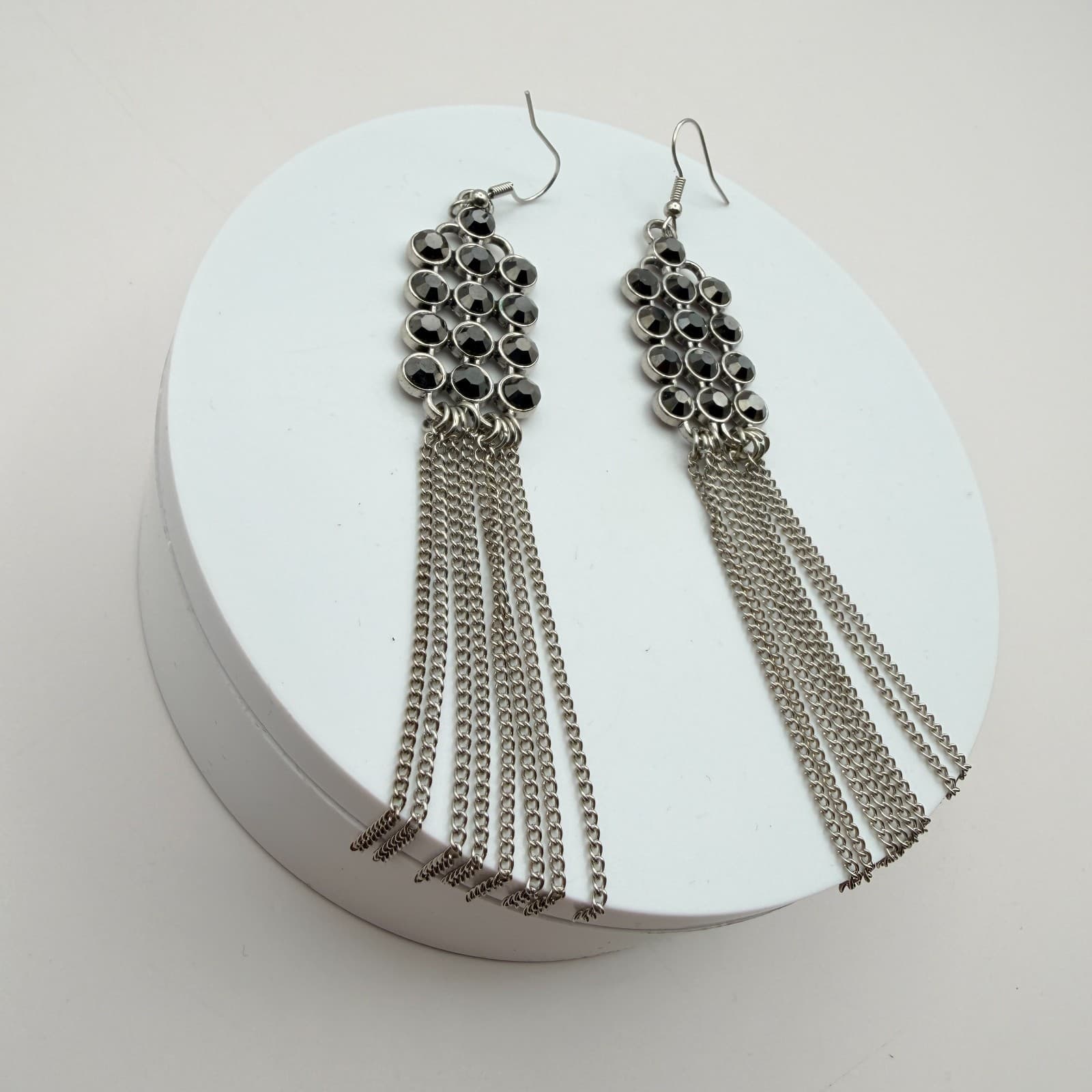 Vintage 90s Black Glass Silver Tone Dangle Drop Tassel Earrings Boho Jewelry - Thumbnail 6