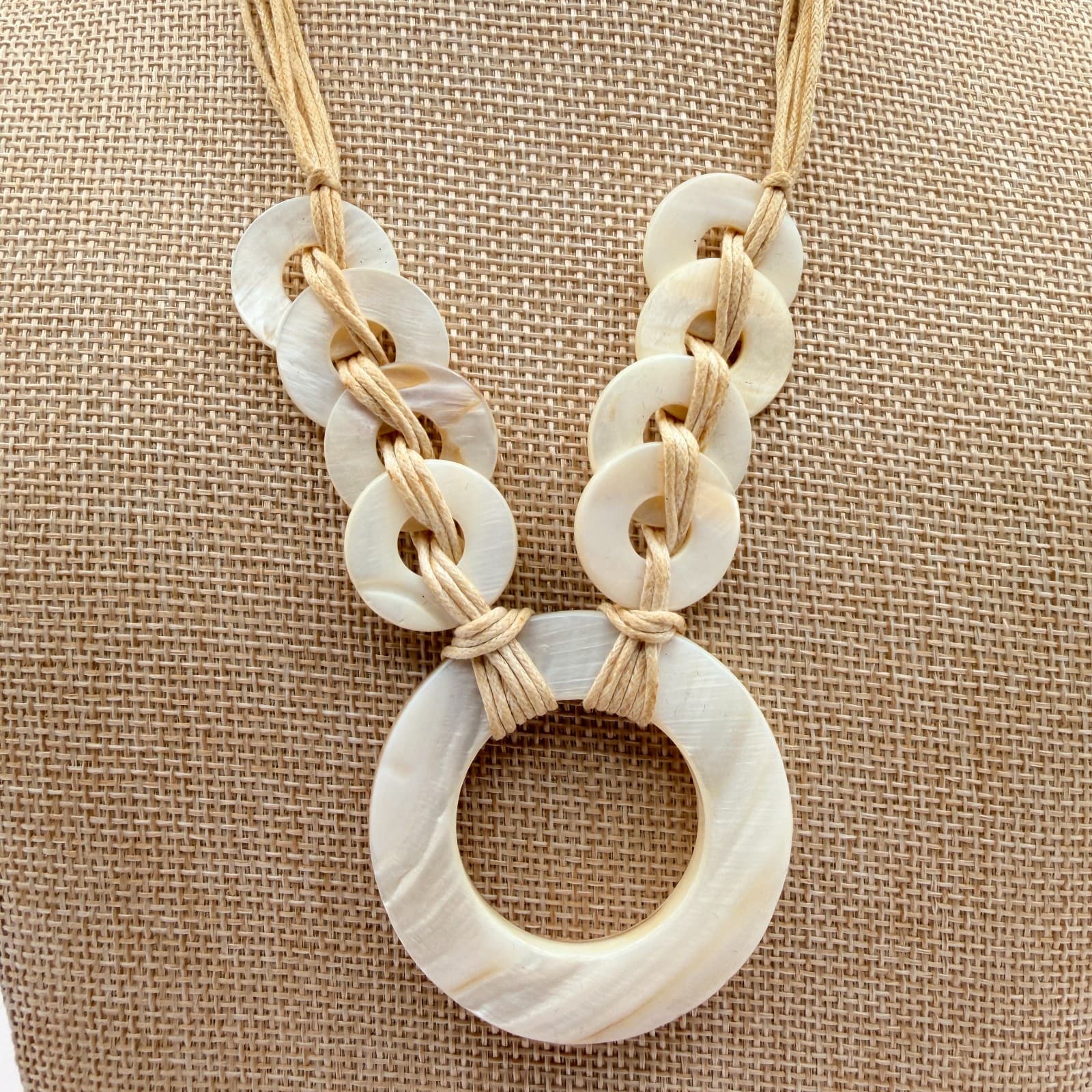 Vintage 90s Mother of Pearl Shell Pendant Necklace Cord Boho Fashion Jewelry - Thumbnail 3