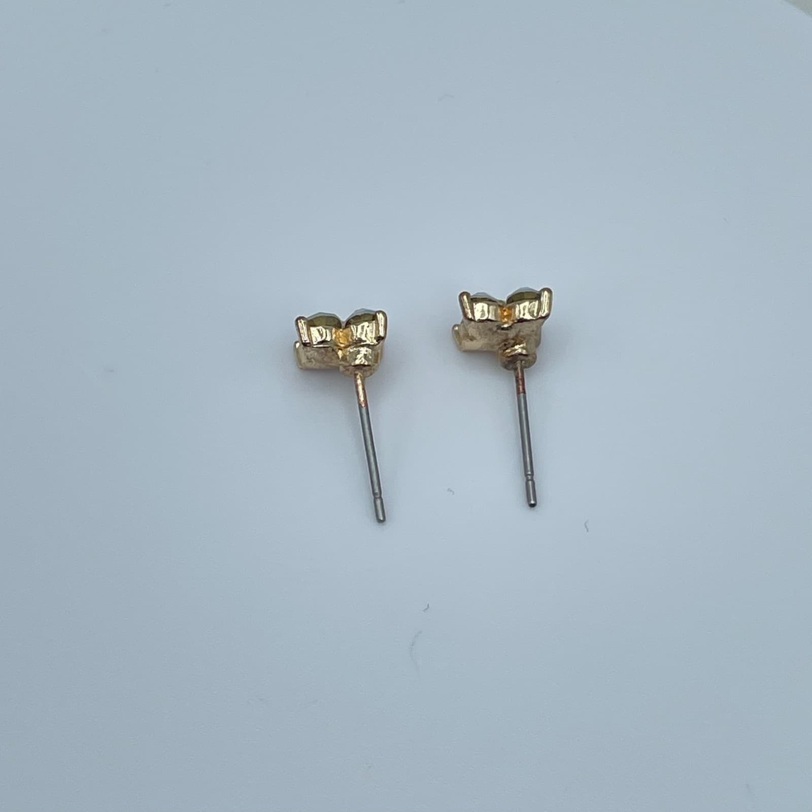 Vintage 80s Gold Tone Floral Stud White Opaline Earrings Women's Classic Jewelry - Thumbnail 5