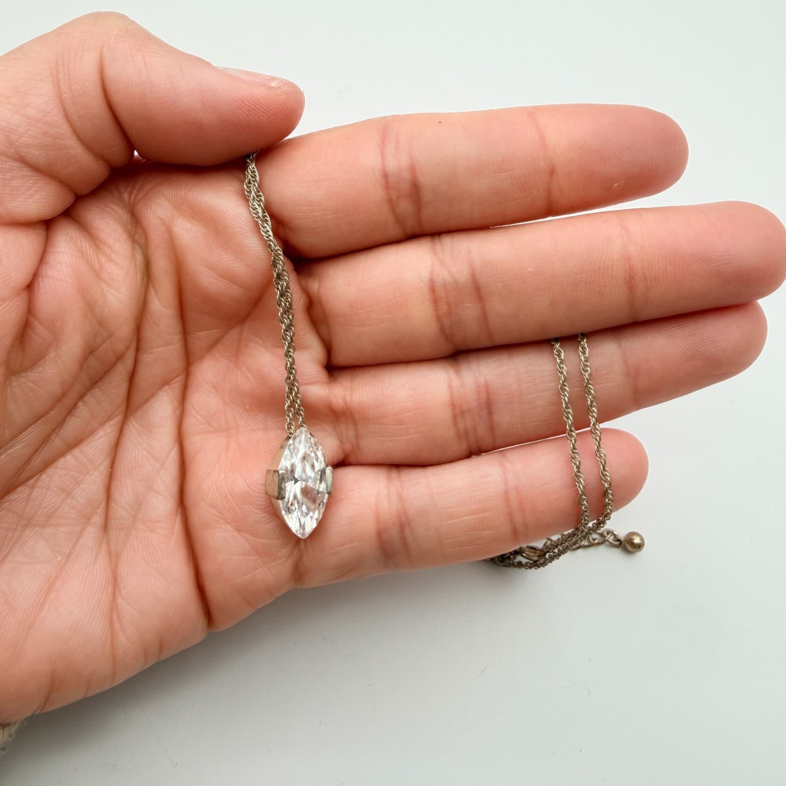 Vintage Y2K Avon Silver Tone Rope Chain Marquise Pendant Necklace Jewelry - Thumbnail 8