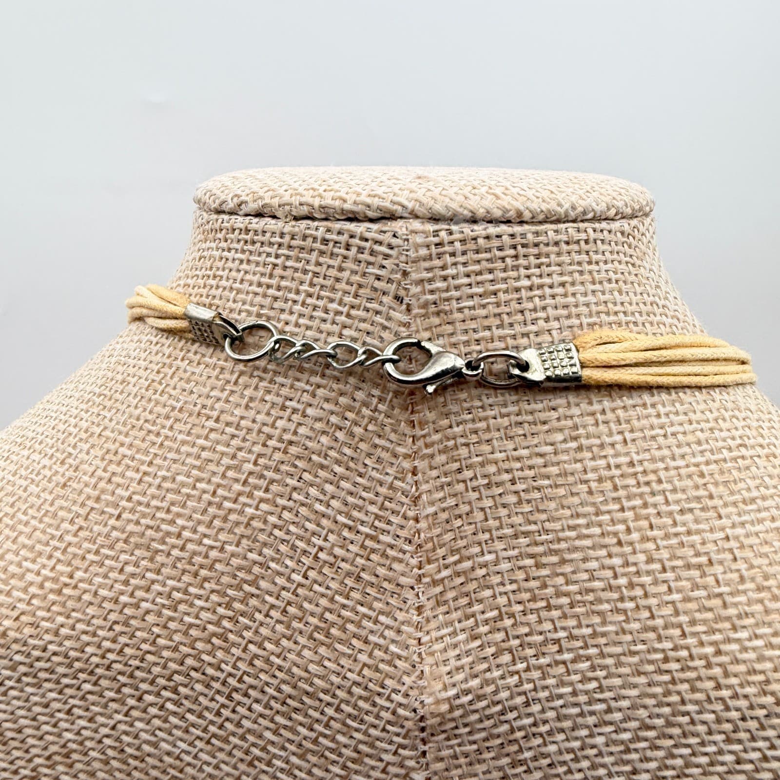 Vintage 90s Mother of Pearl Shell Pendant Necklace Cord Boho Fashion Jewelry - Thumbnail 6