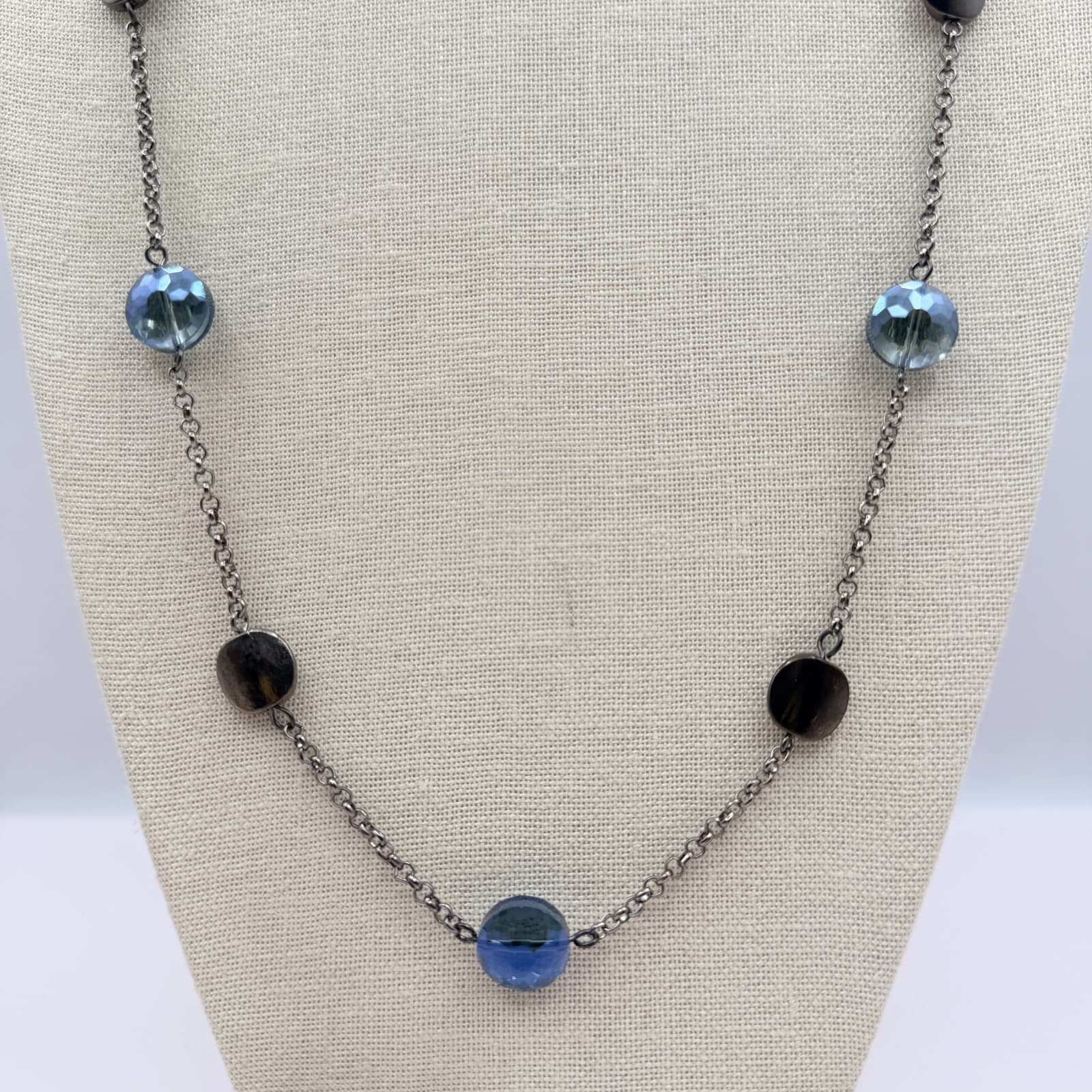 Vintage Y2K Silver Tone Beaded Station Chain Necklace Women's Classic Jewelry - Thumbnail 2