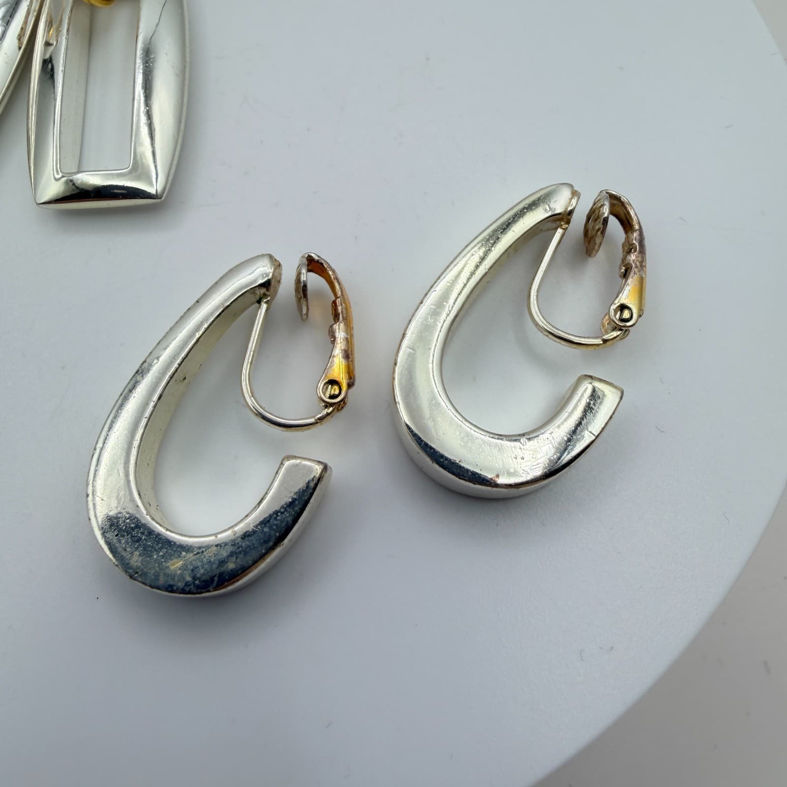 Vintage Y2K Silver Tone Geometric Rectangle Hoop Earrings Set Women's Jewelry - Thumbnail 4