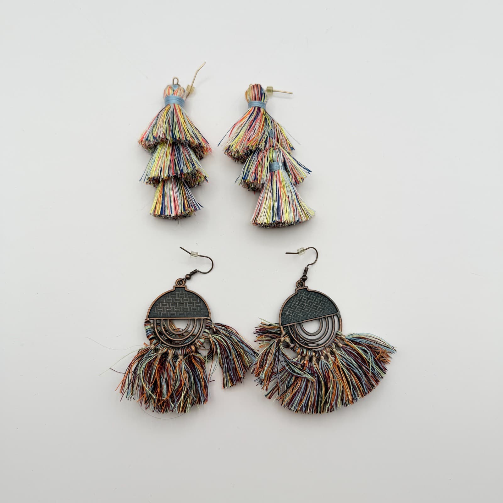 Vintage 90s Boho Statement Tassel Dangle Earrings Set Women's Classic Jewelry - Image 1