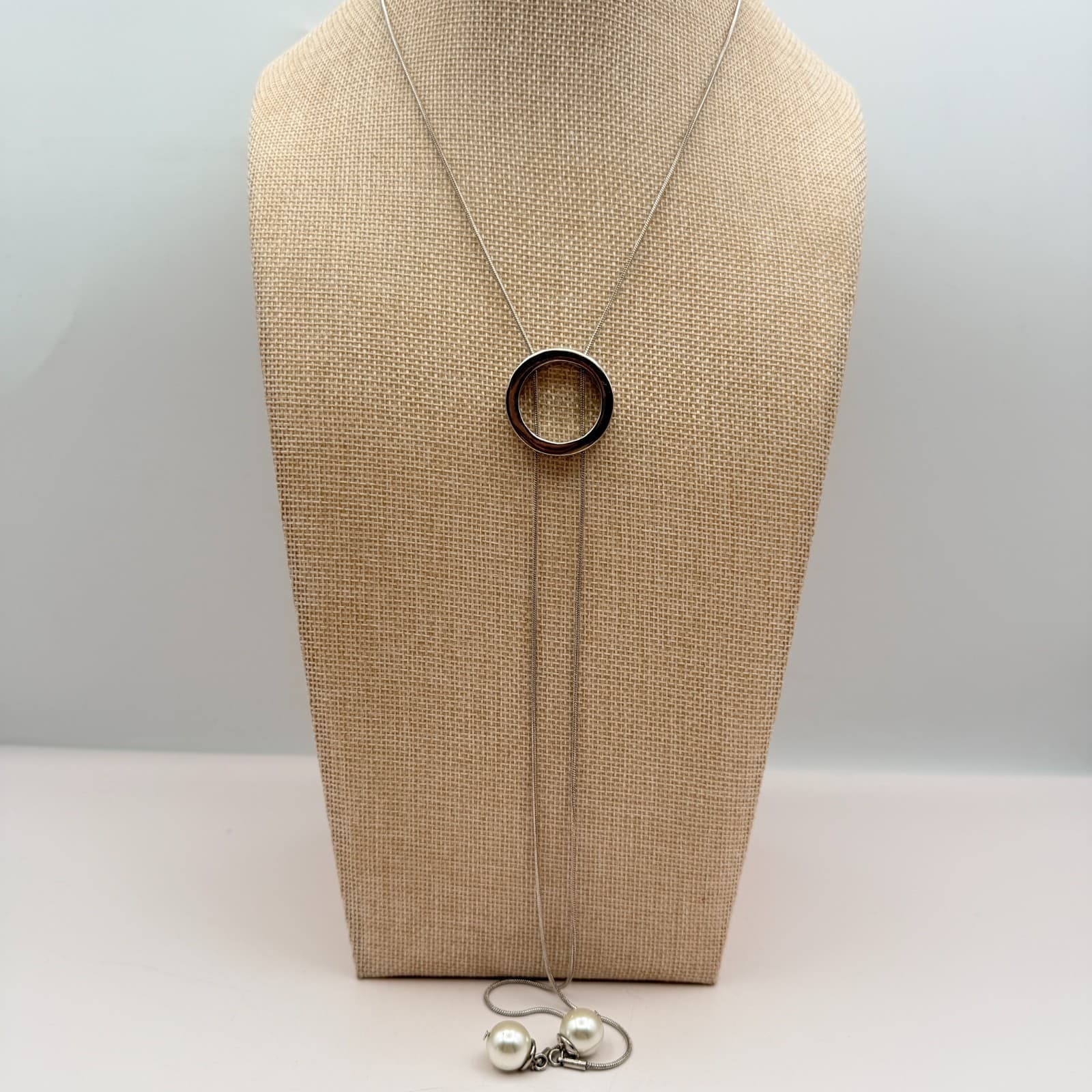 Vintage Y2K Alfani Silver Tone Faux Pearl Circle Lariat Necklace Women's Jewelry - Thumbnail 5