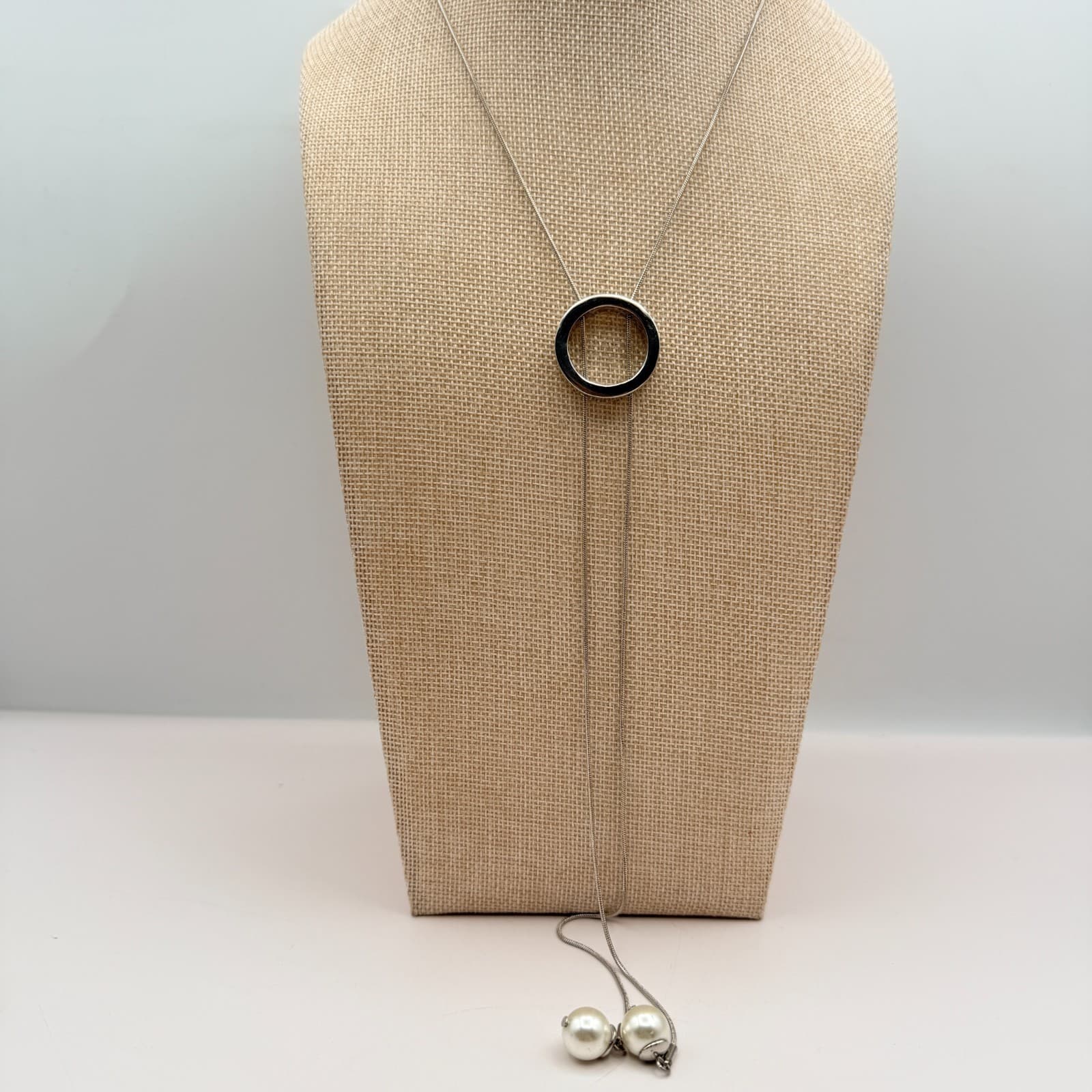 Vintage Y2K Alfani Silver Tone Faux Pearl Circle Lariat Necklace Women's Jewelry - Thumbnail 4