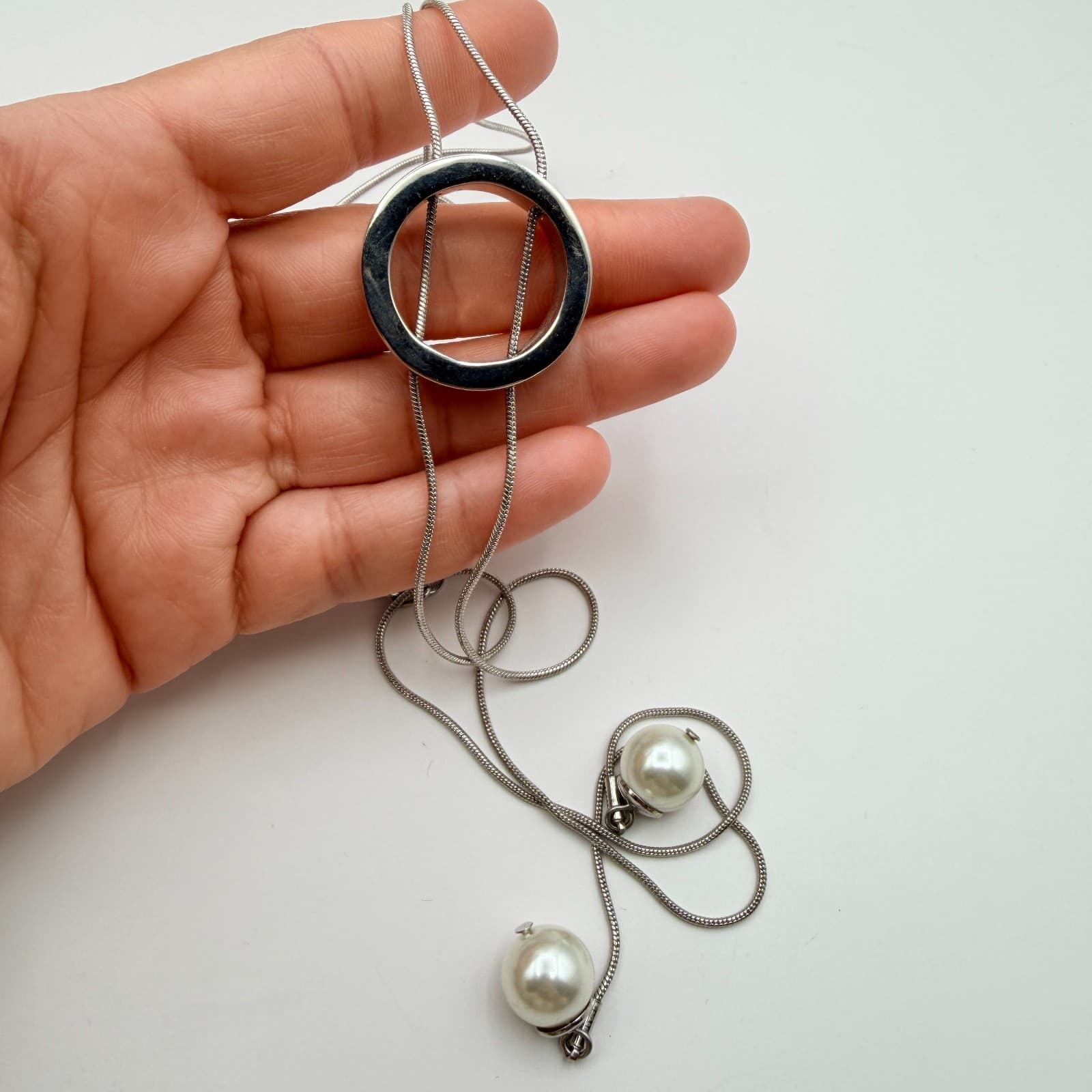 Vintage Y2K Alfani Silver Tone Faux Pearl Circle Lariat Necklace Women's Jewelry - Thumbnail 6