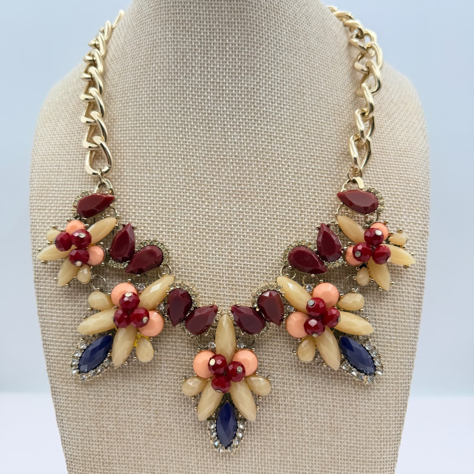 Vintage 90s Gold Tone Floral Bib Necklace Statement Women's Classic Jewelry - Thumbnail 6