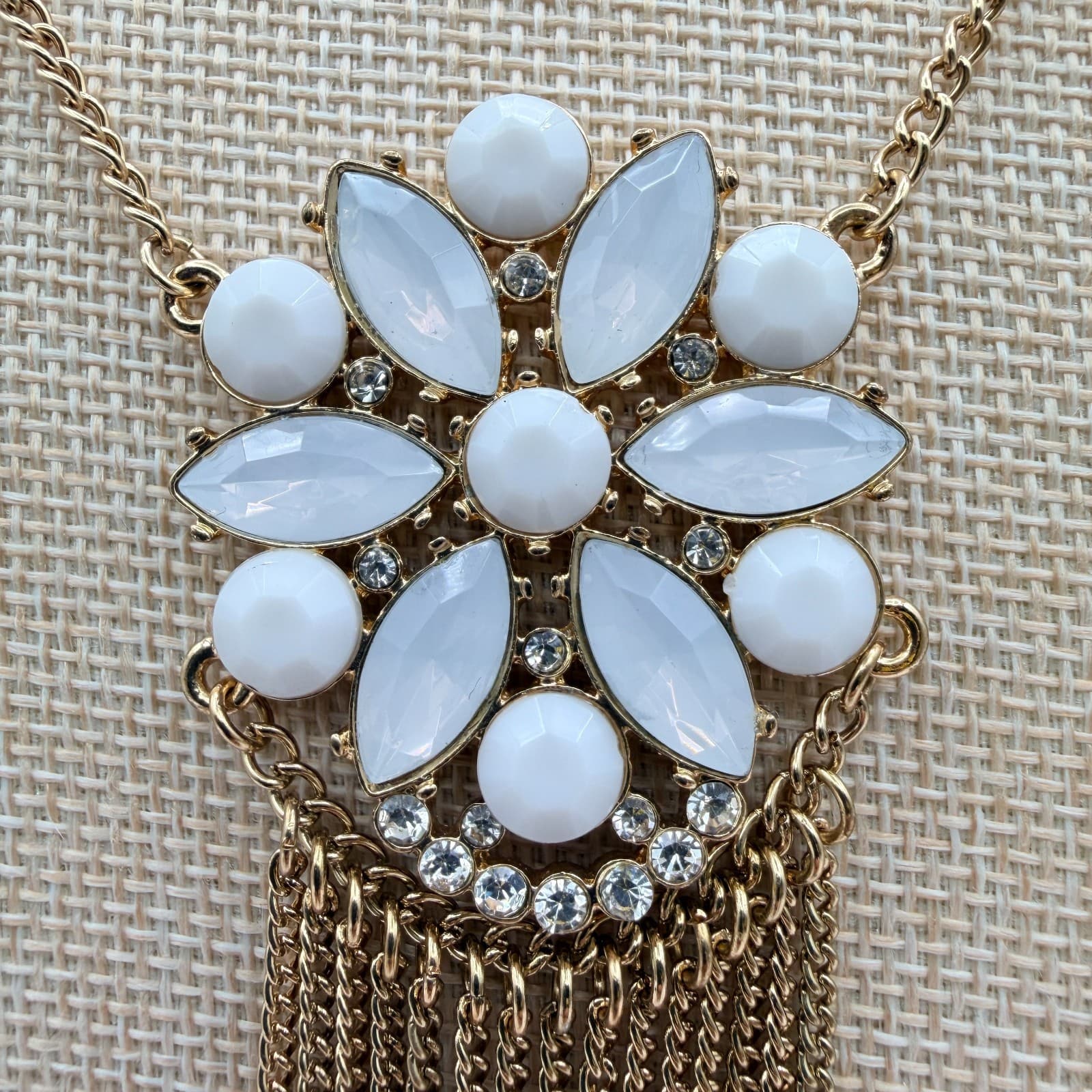 Vintage Y2K Gold Tone Floral Necklace Statement Boho Women's Classic Jewelry - Thumbnail 4